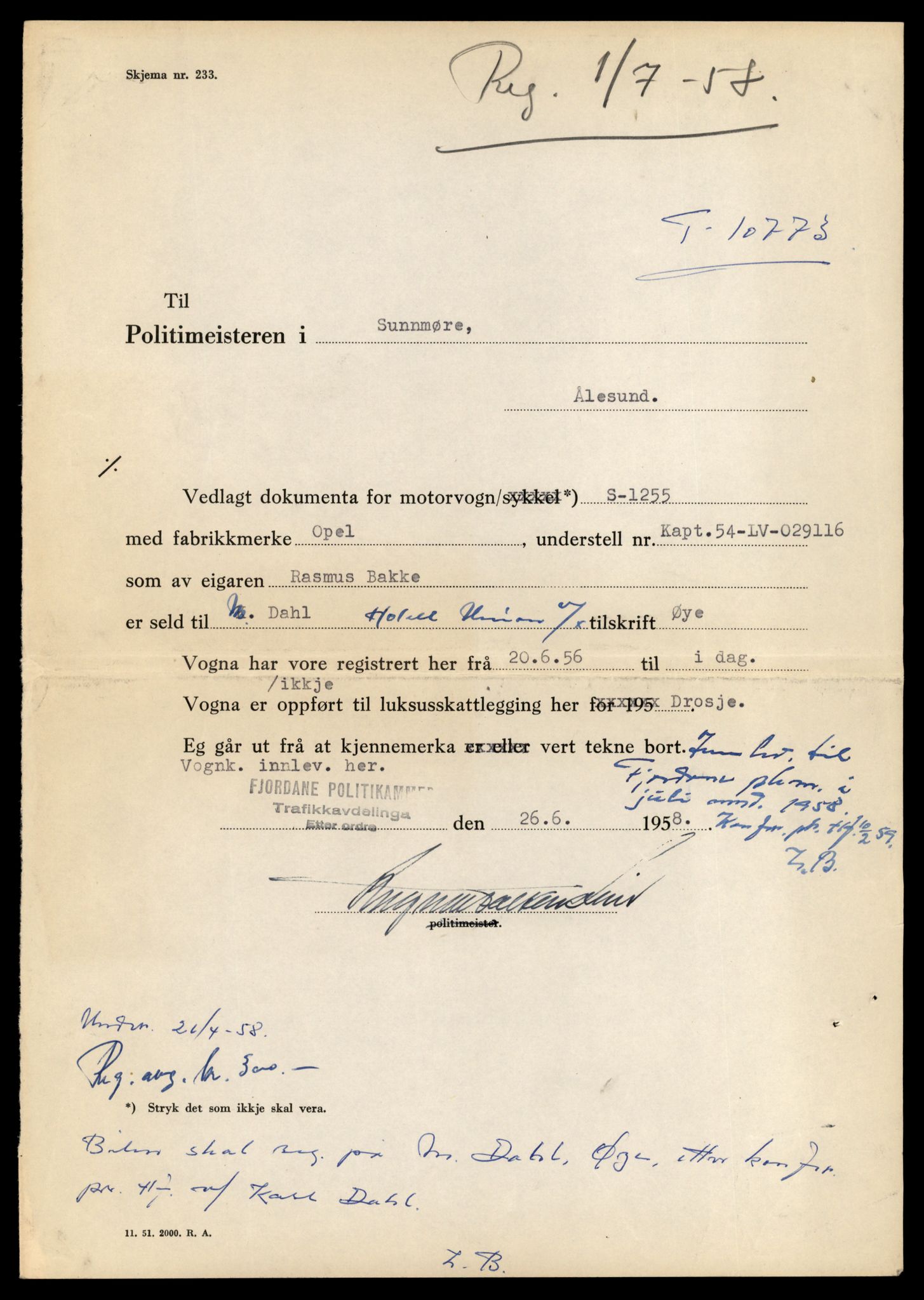 Møre og Romsdal vegkontor - Ålesund trafikkstasjon, AV/SAT-A-4099/F/Fe/L0023: Registreringskort for kjøretøy T 10695 - T 10809, 1927-1998, p. 2151