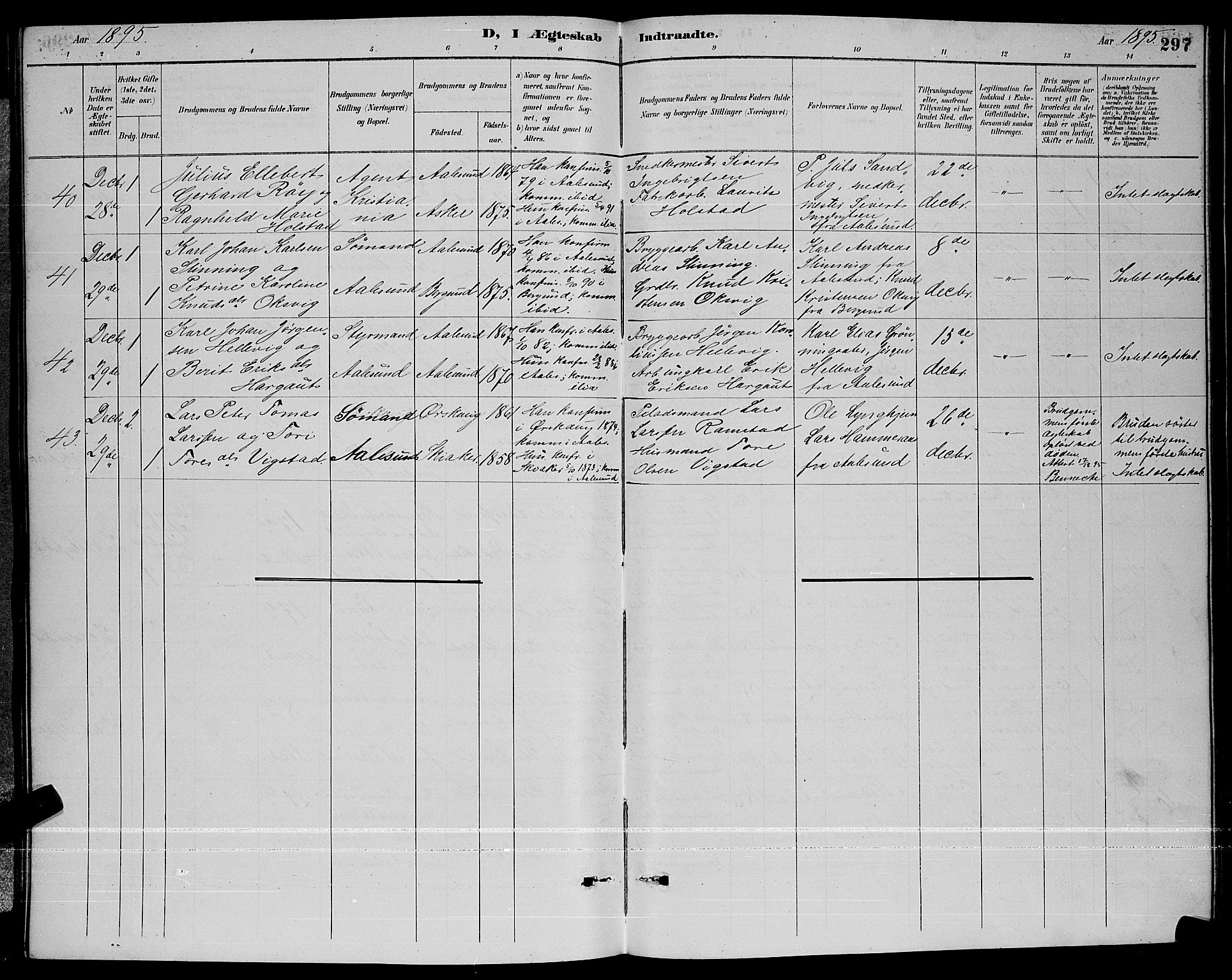 Ministerialprotokoller, klokkerbøker og fødselsregistre - Møre og Romsdal, AV/SAT-A-1454/529/L0467: Parish register (copy) no. 529C04, 1889-1897, p. 297