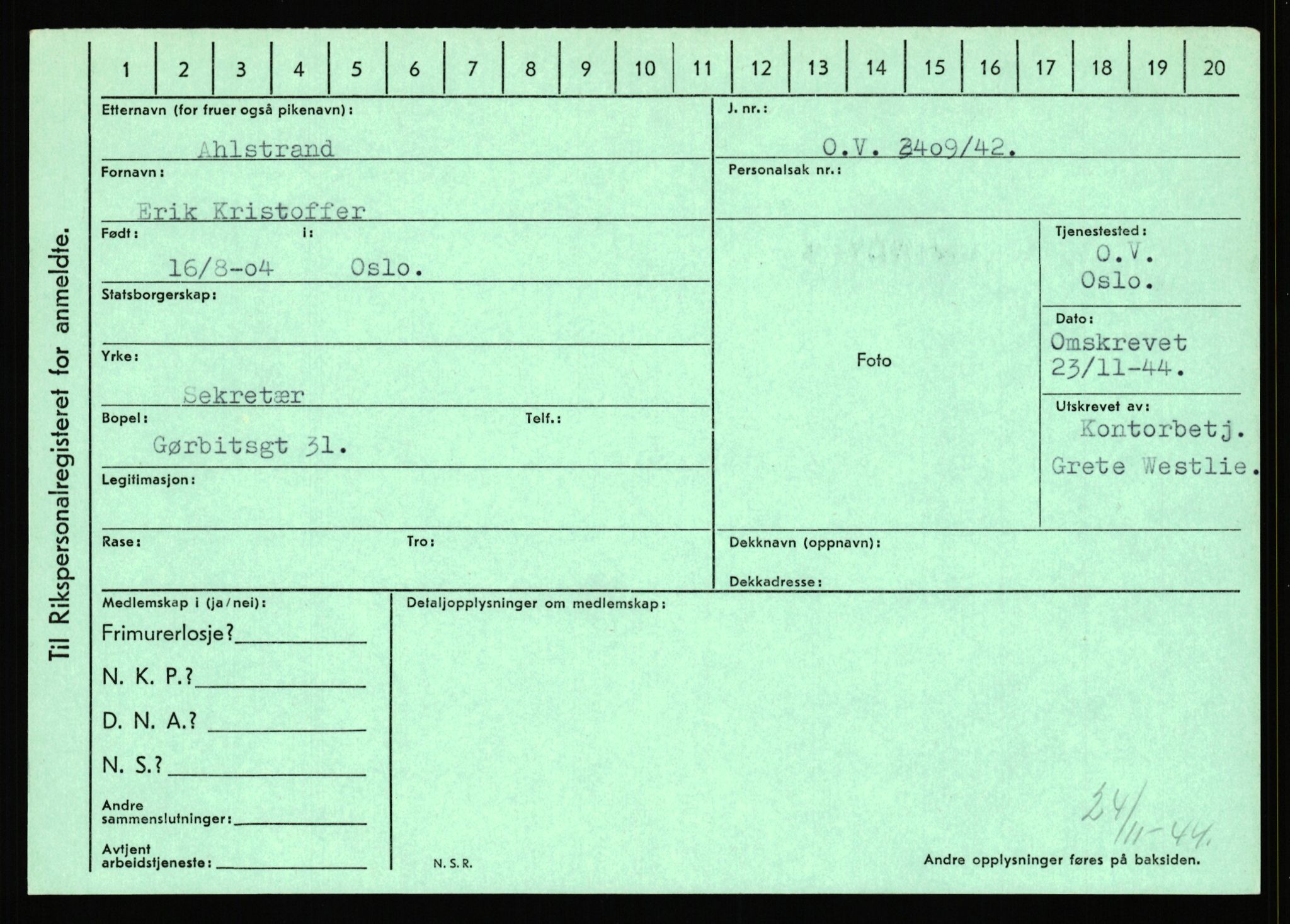 Statspolitiet - Hovedkontoret / Osloavdelingen, AV/RA-S-1329/C/Ca/L0001: Aabakken - Armann, 1943-1945, p. 1218