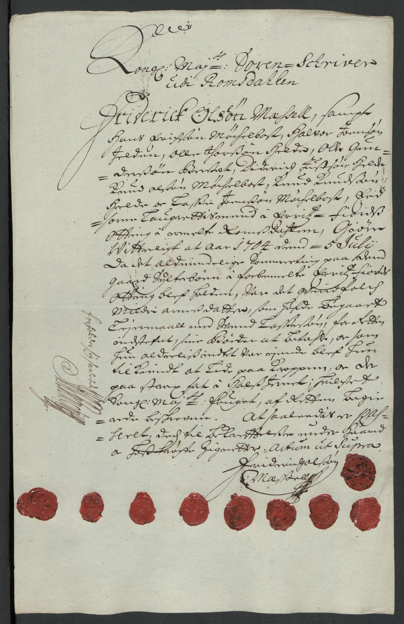 Rentekammeret inntil 1814, Reviderte regnskaper, Fogderegnskap, AV/RA-EA-4092/R55/L3656: Fogderegnskap Romsdal, 1703-1705, p. 246