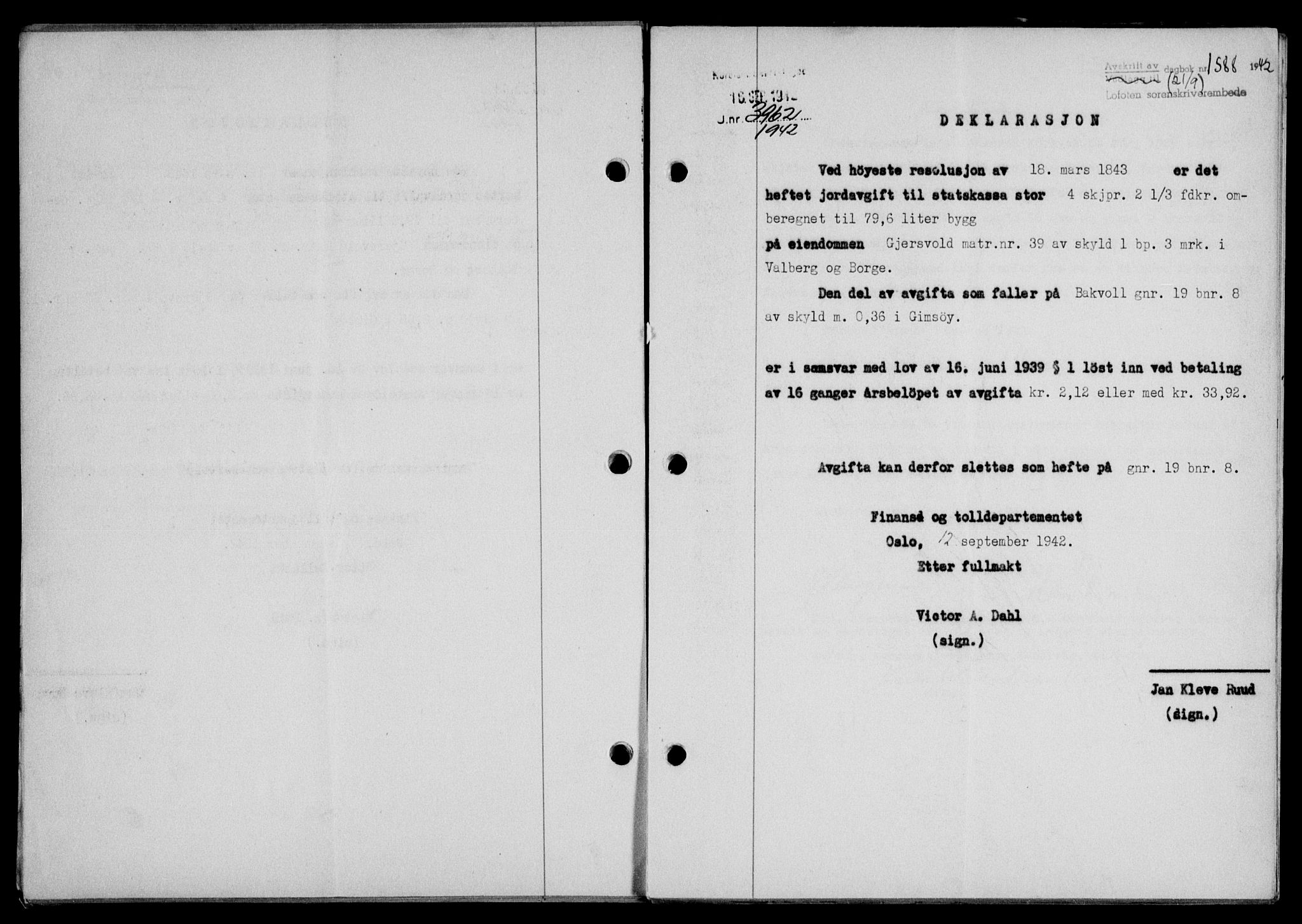 Lofoten sorenskriveri, SAT/A-0017/1/2/2C/L0010a: Mortgage book no. 10a, 1942-1943, Diary no: : 1588/1942