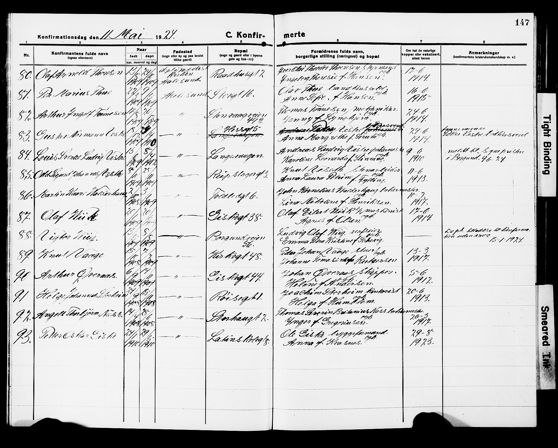 Ministerialprotokoller, klokkerbøker og fødselsregistre - Møre og Romsdal, AV/SAT-A-1454/529/L0472: Parish register (copy) no. 529C09, 1917-1929, p. 147