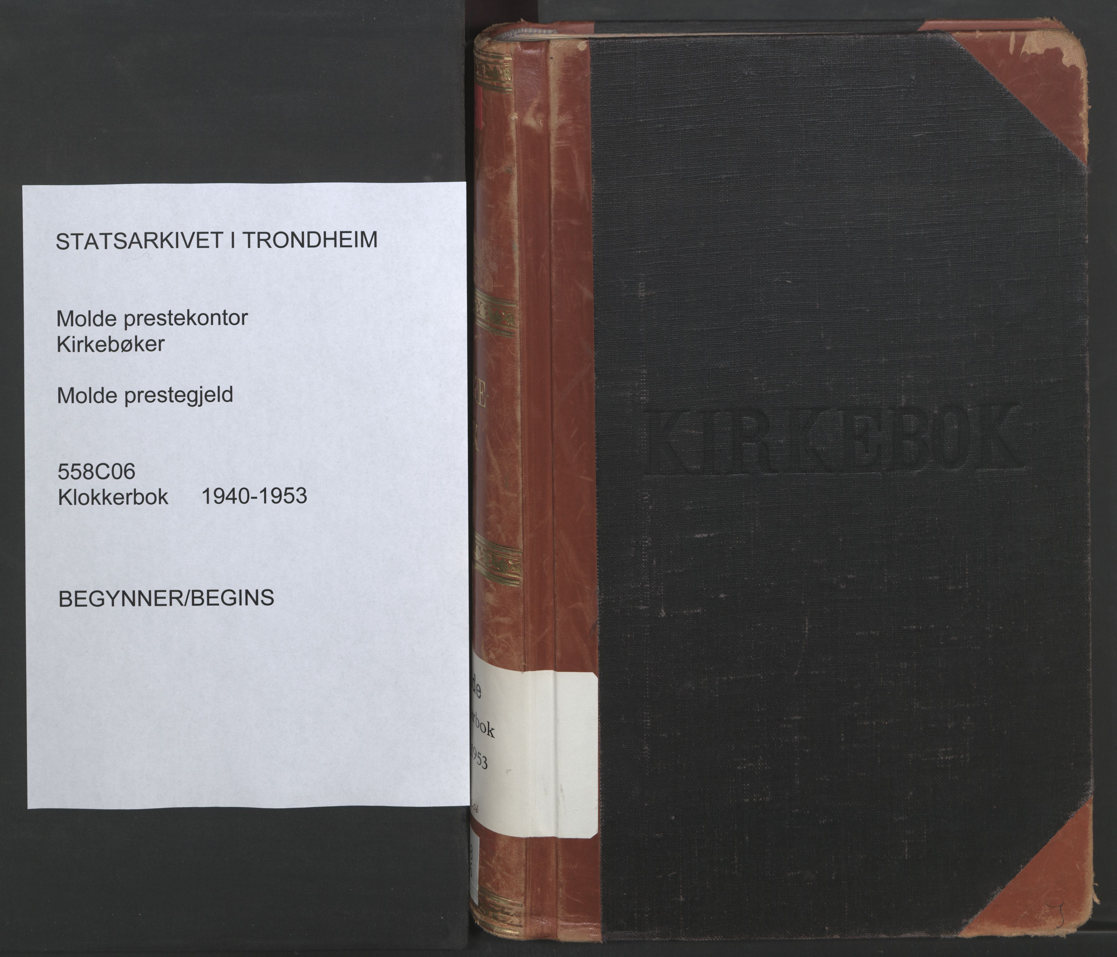 Ministerialprotokoller, klokkerbøker og fødselsregistre - Møre og Romsdal, SAT/A-1454/558/L0705: Parish register (copy) no. 558C06, 1940-1953