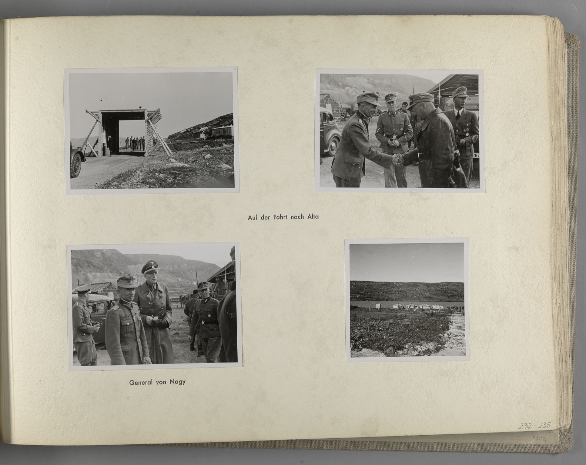 Tyske arkiver, Reichskommissariat, Bildarchiv, RA/RAFA-3309/U/L0071: Fotoalbum: Mit dem Reichskommissar nach Nordnorwegen und Finnland 10. bis 27. Juli 1942, 1942, p. 95