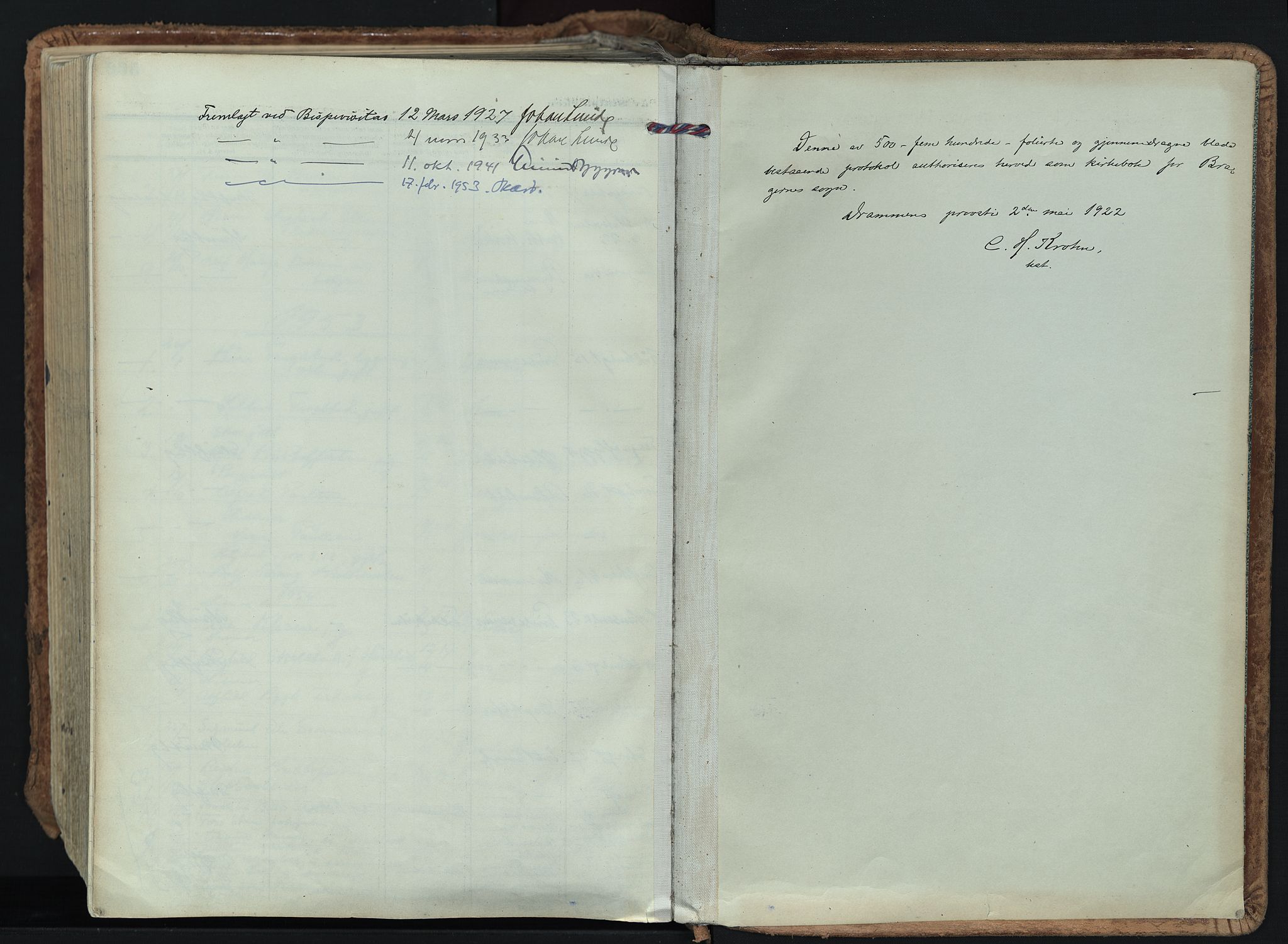 Bragernes kirkebøker, SAKO/A-6/F/Fb/L0011: Parish register (official) no. II 11, 1922-1945