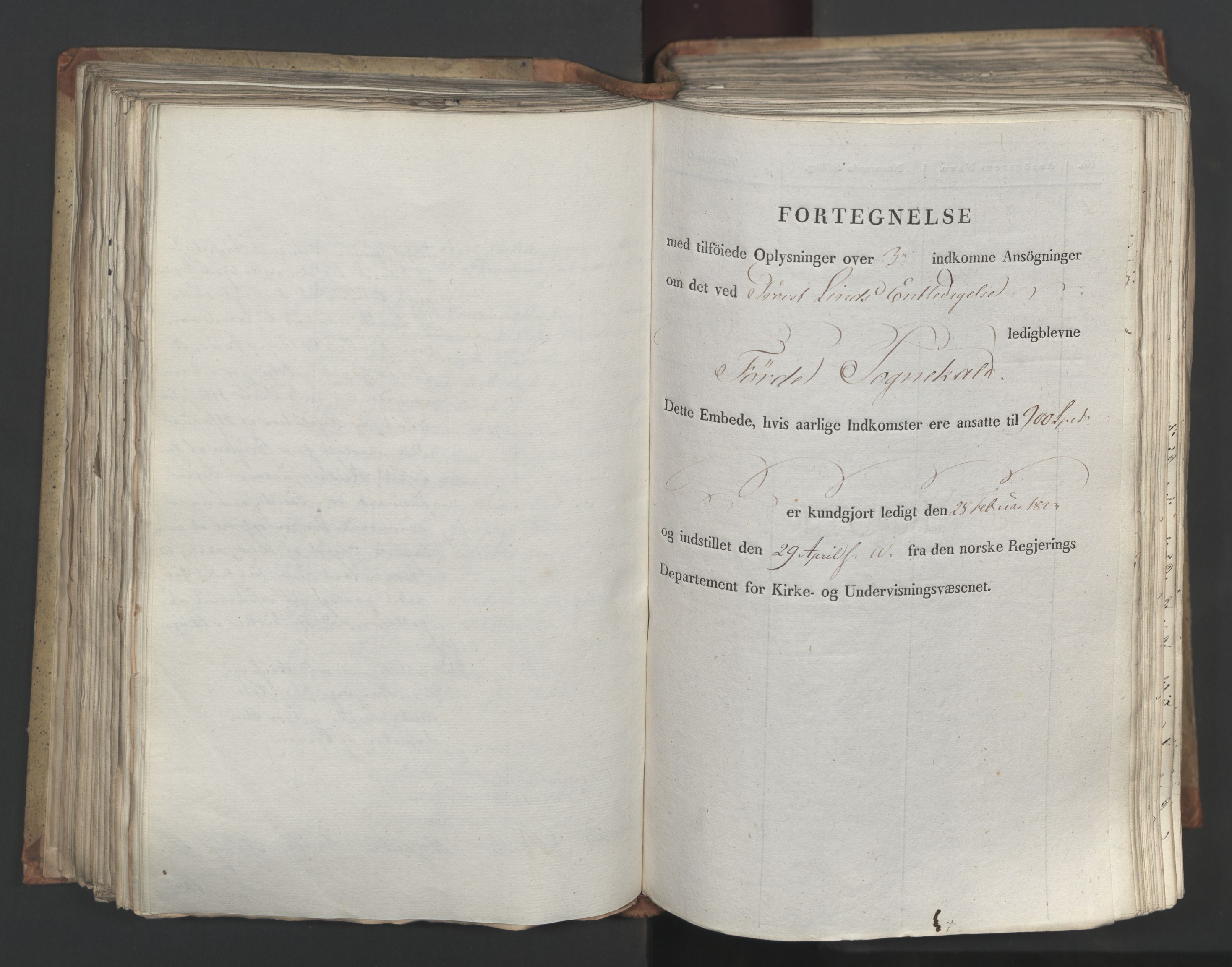 Statsrådsavdelingen i Stockholm, AV/RA-S-1003/D/Da/L0034: Regjeringsinnstillinger nr. 275-540, 1823, p. 249