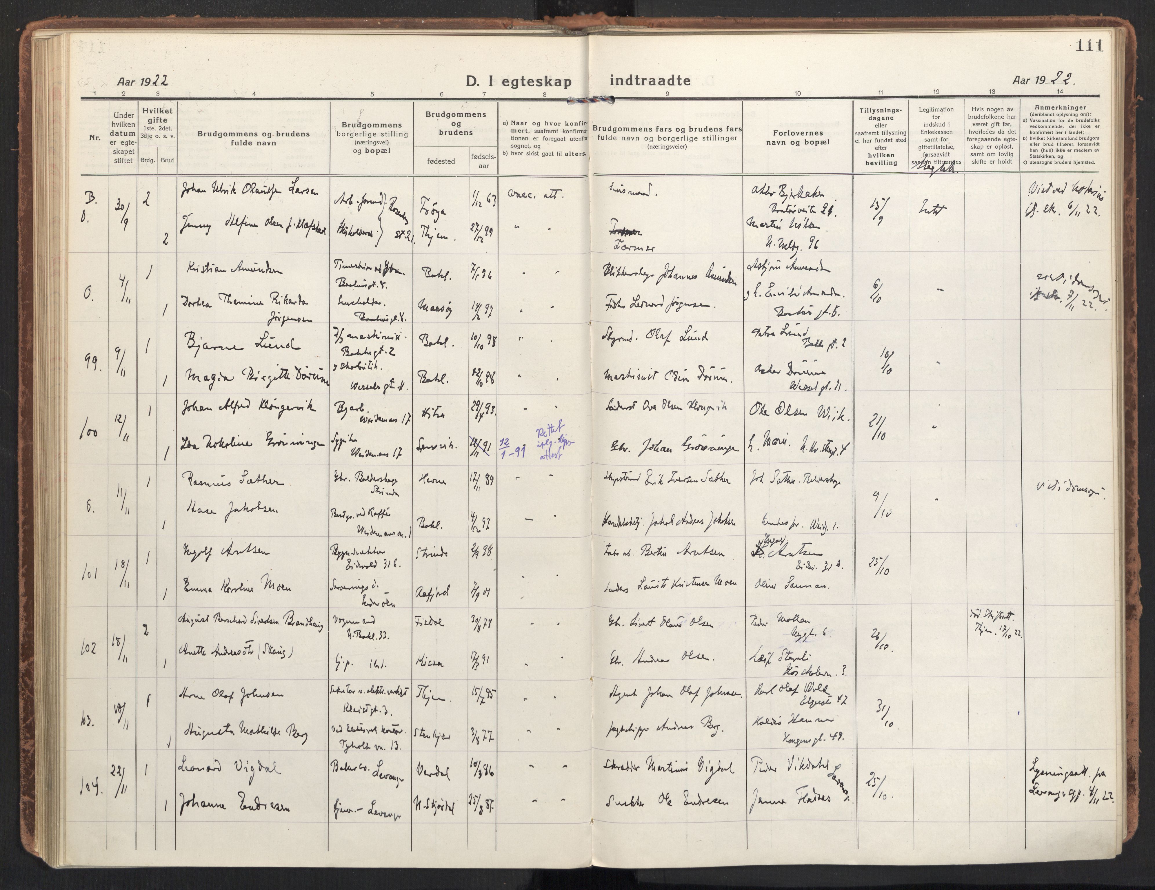 Ministerialprotokoller, klokkerbøker og fødselsregistre - Sør-Trøndelag, AV/SAT-A-1456/604/L0206: Parish register (official) no. 604A26, 1917-1931, p. 111