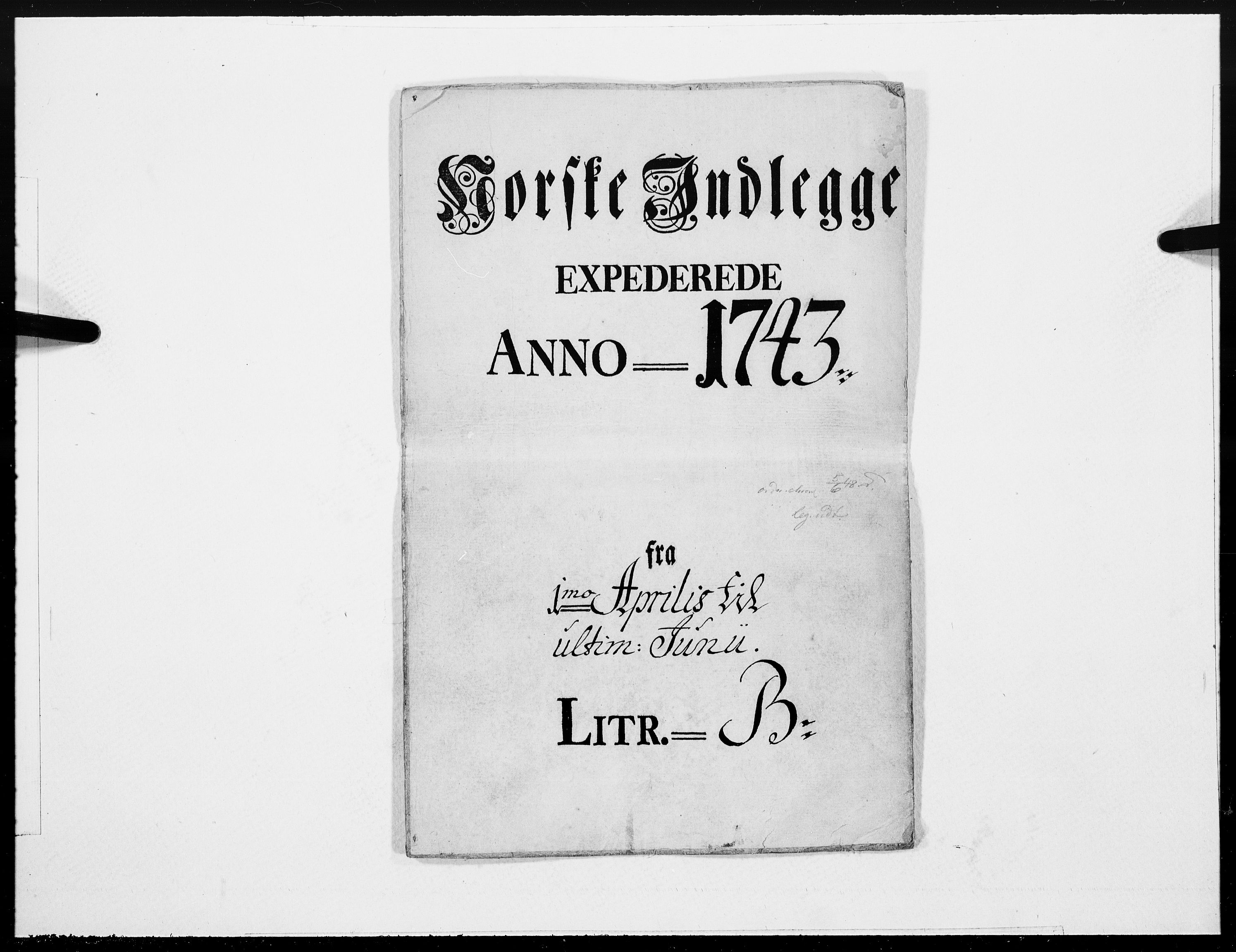 Danske Kanselli 1572-1799, AV/RA-EA-3023/F/Fc/Fcc/Fcca/L0137: Norske innlegg 1572-1799, 1743, p. 379