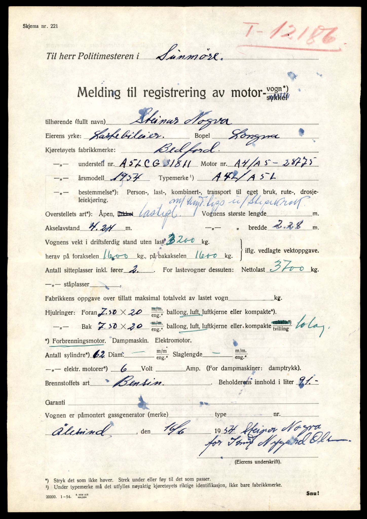 Møre og Romsdal vegkontor - Ålesund trafikkstasjon, AV/SAT-A-4099/F/Fe/L0036: Registreringskort for kjøretøy T 12831 - T 13030, 1927-1998, p. 853