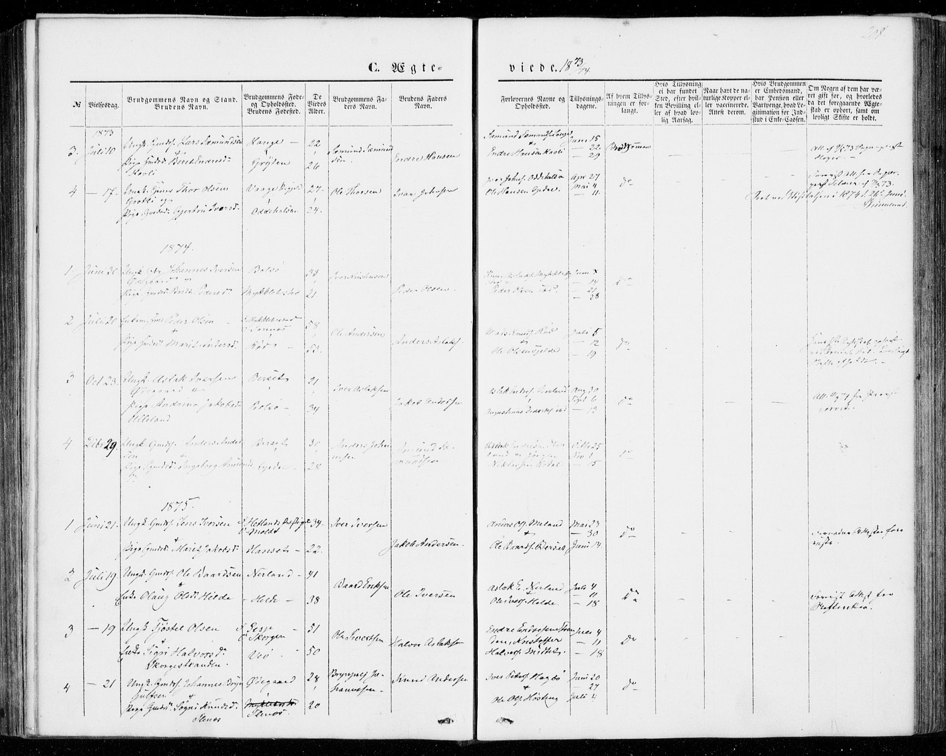 Ministerialprotokoller, klokkerbøker og fødselsregistre - Møre og Romsdal, SAT/A-1454/554/L0643: Parish register (official) no. 554A01, 1846-1879, p. 208