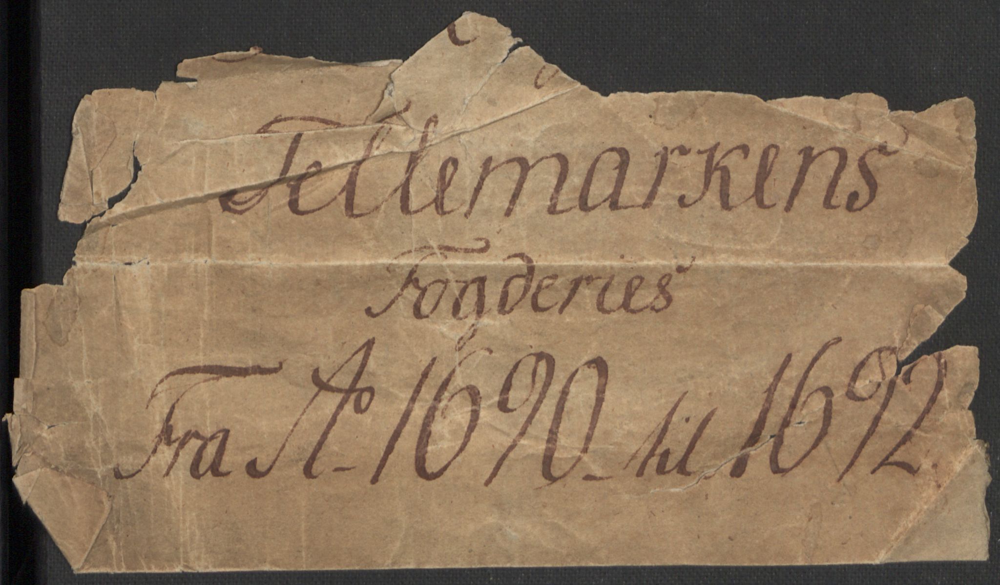 Rentekammeret inntil 1814, Reviderte regnskaper, Fogderegnskap, RA/EA-4092/R35/L2089: Fogderegnskap Øvre og Nedre Telemark, 1690-1692, p. 3