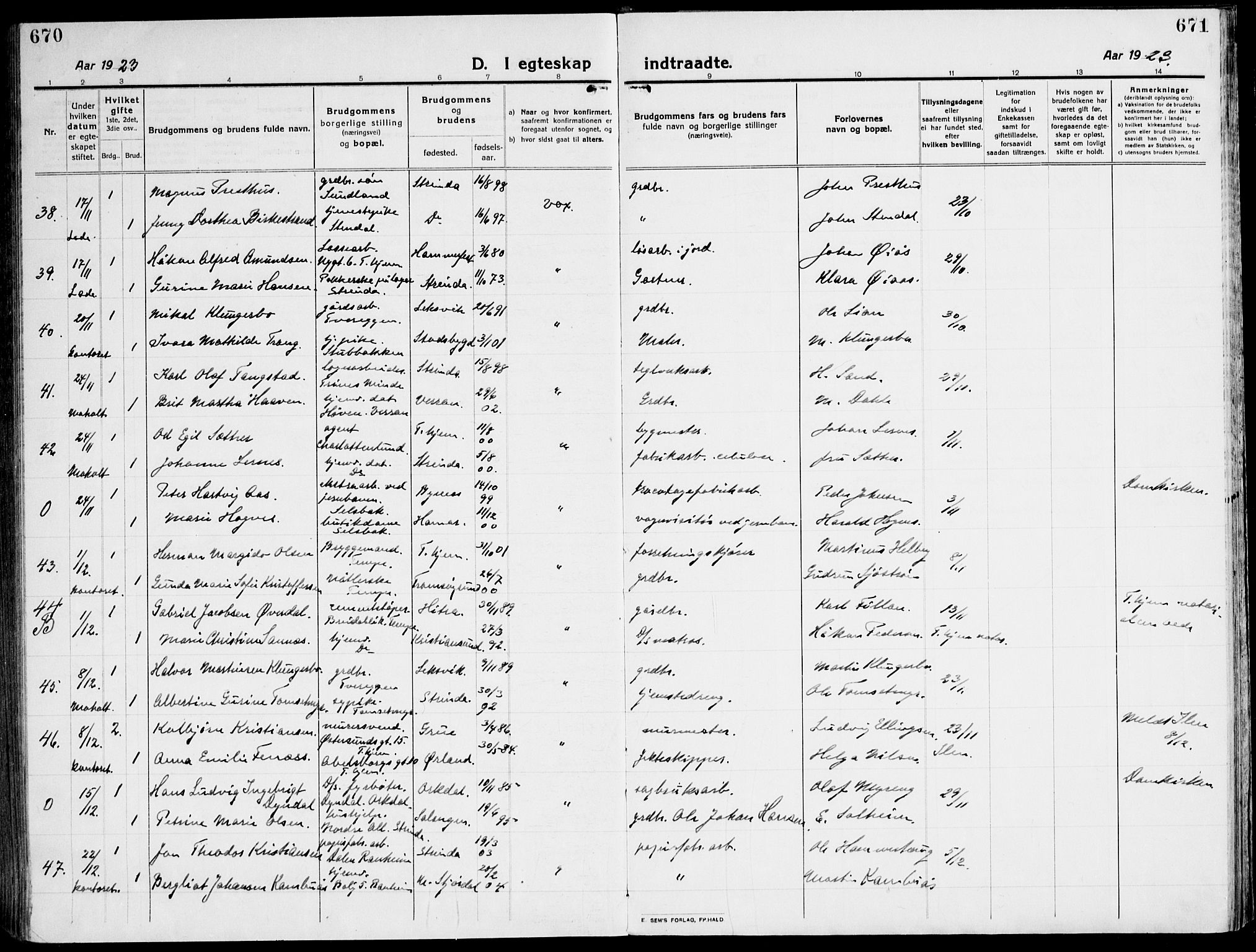 Ministerialprotokoller, klokkerbøker og fødselsregistre - Sør-Trøndelag, AV/SAT-A-1456/607/L0321: Parish register (official) no. 607A05, 1916-1935, p. 670-671