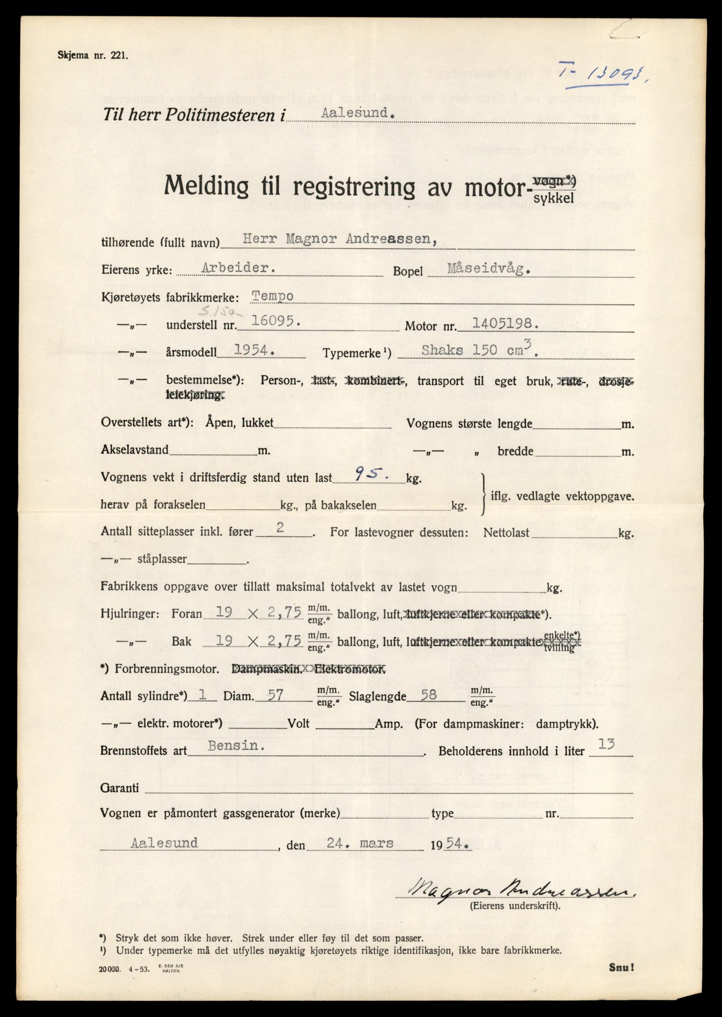 Møre og Romsdal vegkontor - Ålesund trafikkstasjon, AV/SAT-A-4099/F/Fe/L0037: Registreringskort for kjøretøy T 13031 - T 13179, 1927-1998, p. 1283