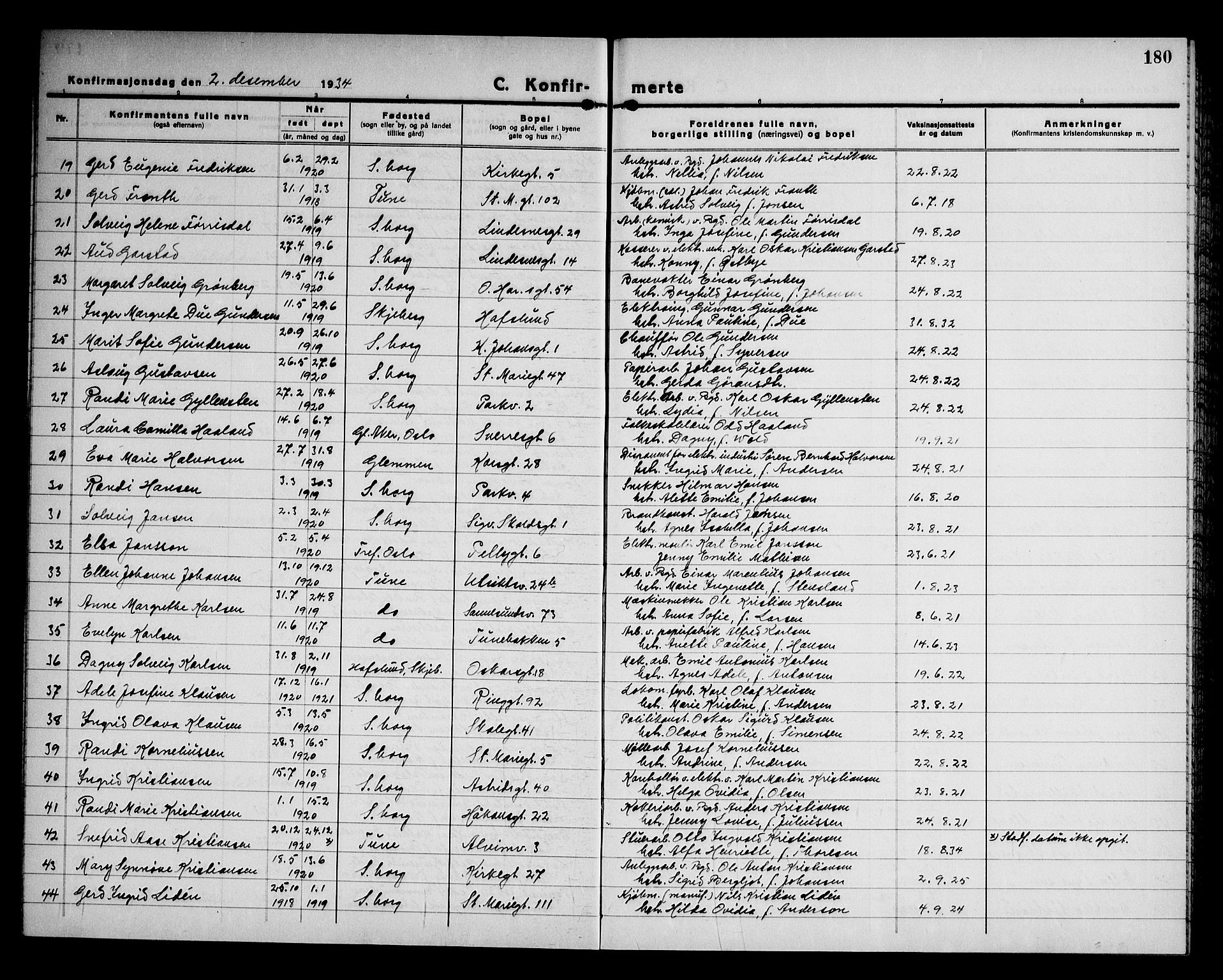 Sarpsborg prestekontor Kirkebøker, AV/SAO-A-2006/G/Ga/L0005: Parish register (copy) no. 5, 1932-1950, p. 180