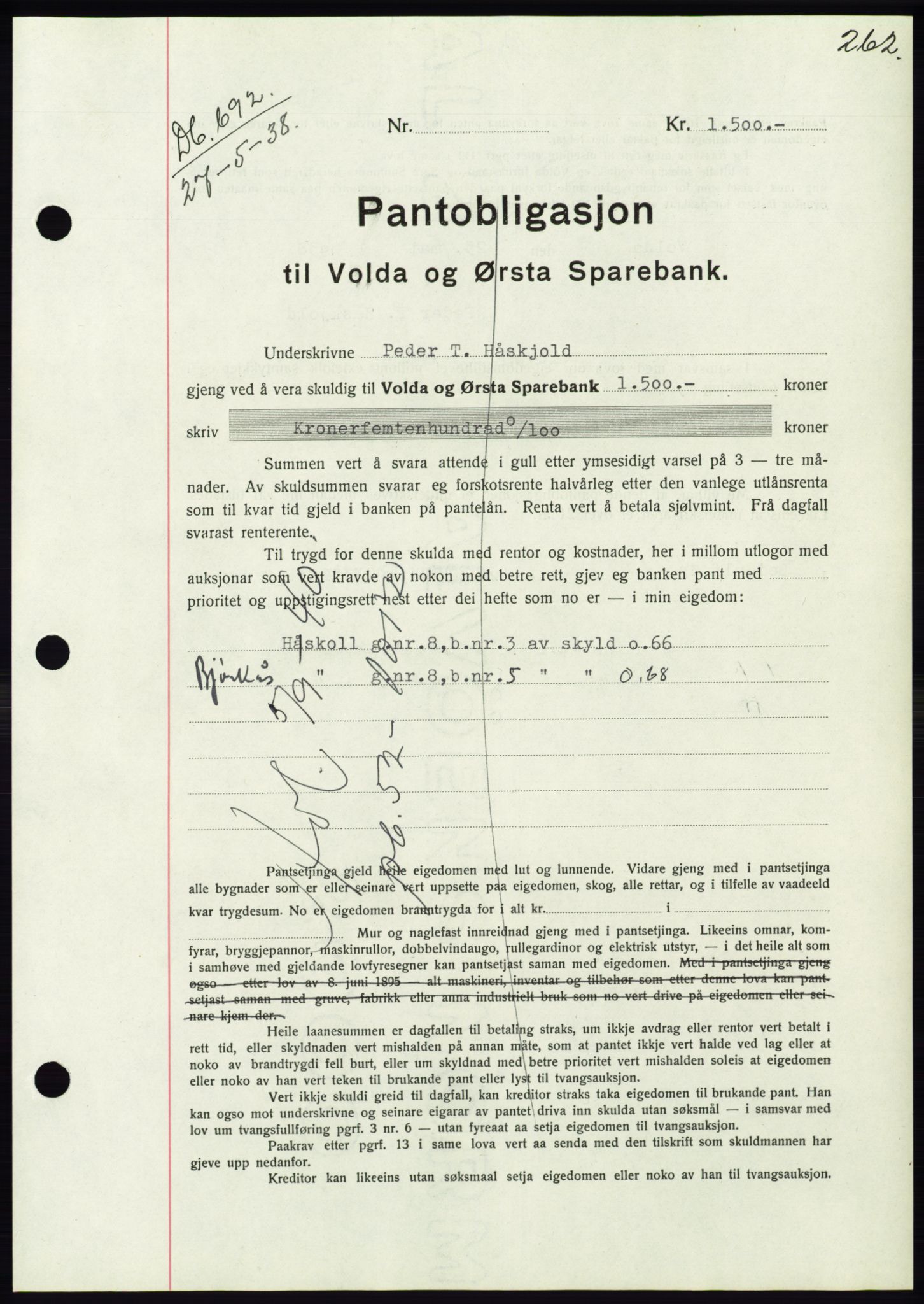 Søre Sunnmøre sorenskriveri, AV/SAT-A-4122/1/2/2C/L0065: Mortgage book no. 59, 1938-1938, Diary no: : 692/1938