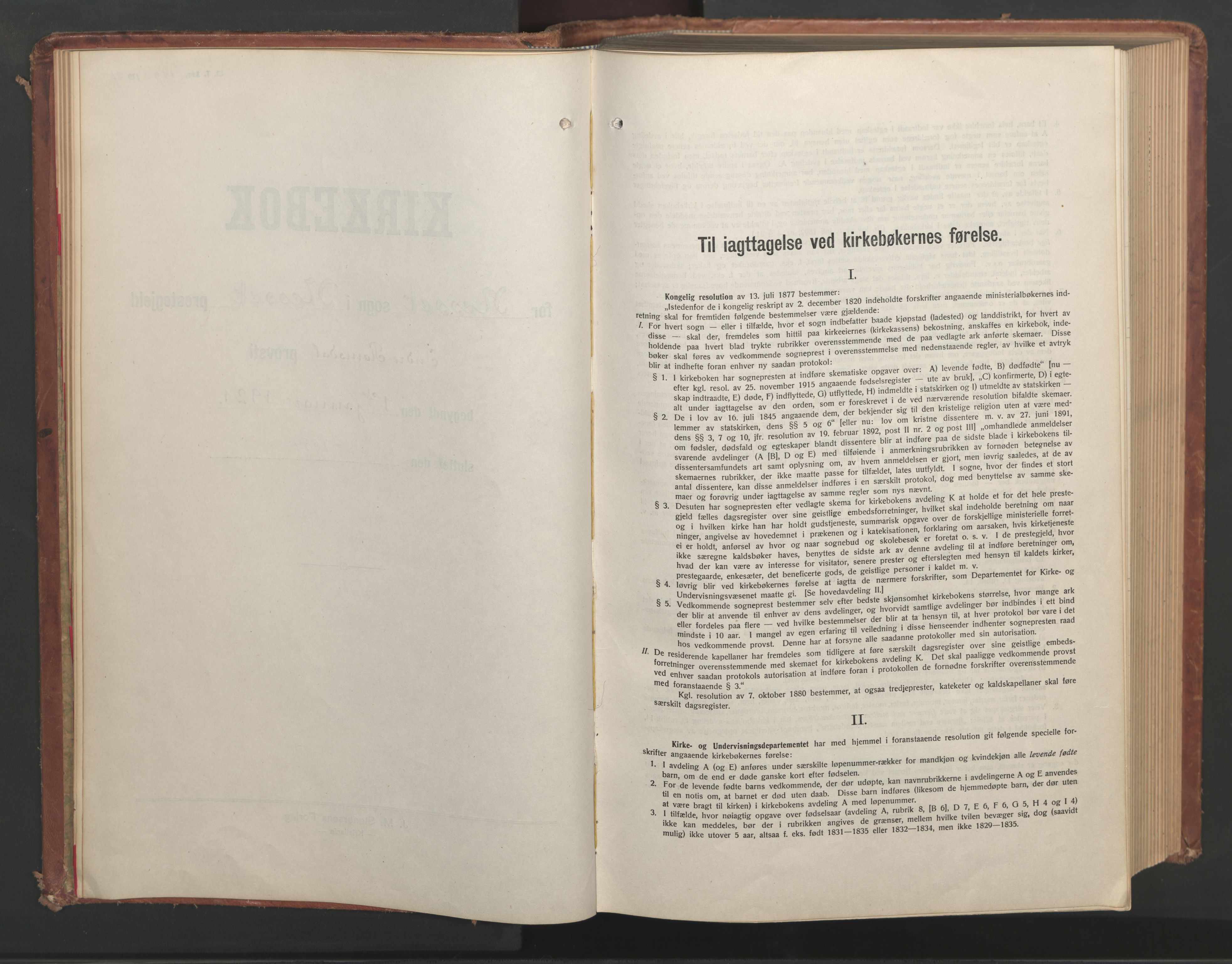 Ministerialprotokoller, klokkerbøker og fødselsregistre - Møre og Romsdal, SAT/A-1454/551/L0633: Parish register (copy) no. 551C05, 1921-1961