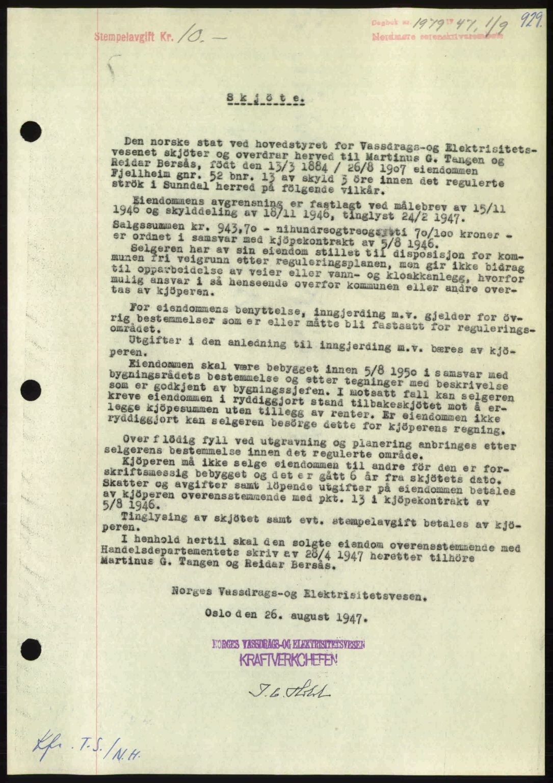 Nordmøre sorenskriveri, AV/SAT-A-4132/1/2/2Ca: Mortgage book no. A105, 1947-1947, Diary no: : 1979/1947