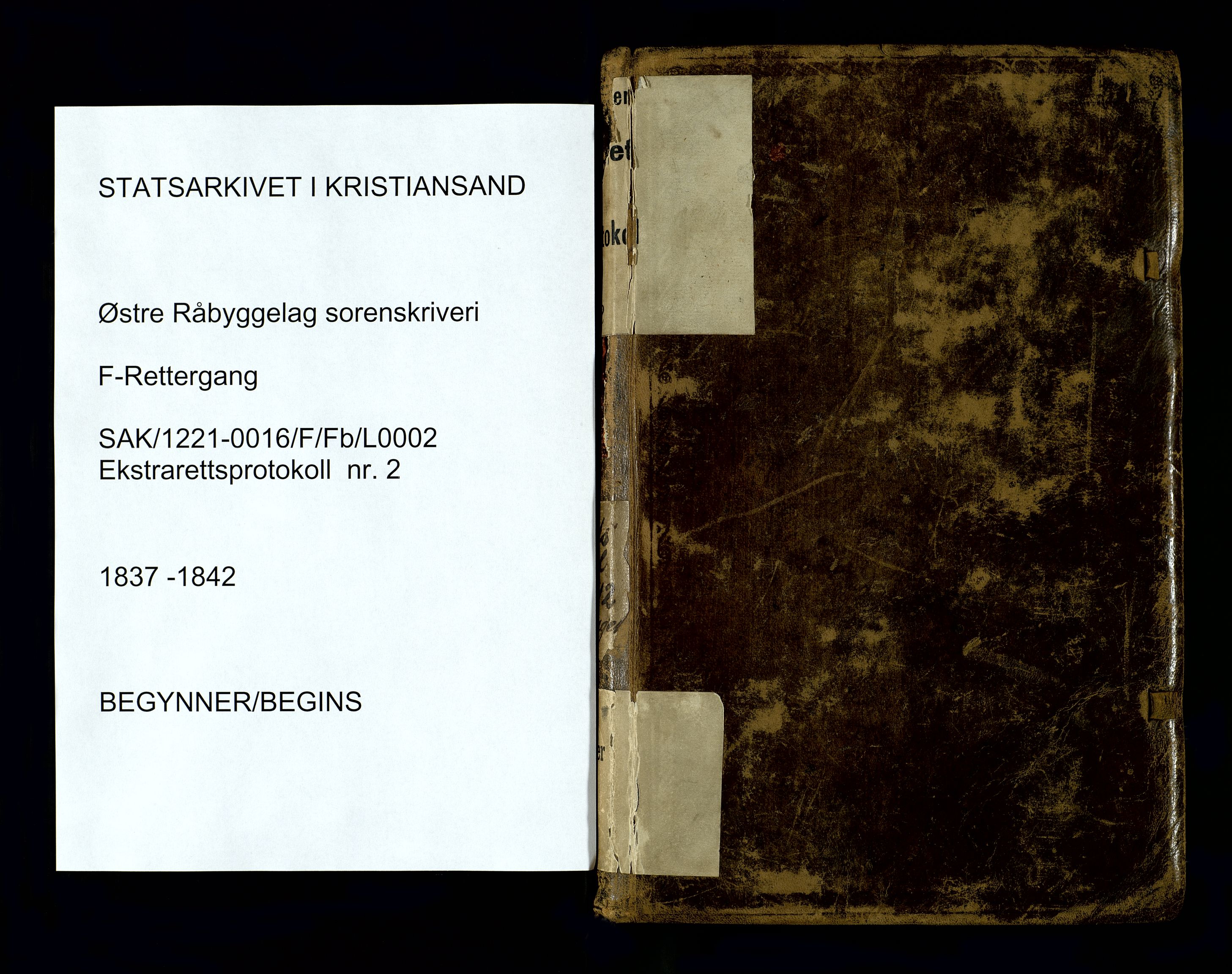 Østre Råbyggelag sorenskriveri, AV/SAK-1221-0016/F/Fb/L0002: Ekstrarettsprotokoll nr 2, med register for fast eiendom, 1837-1842