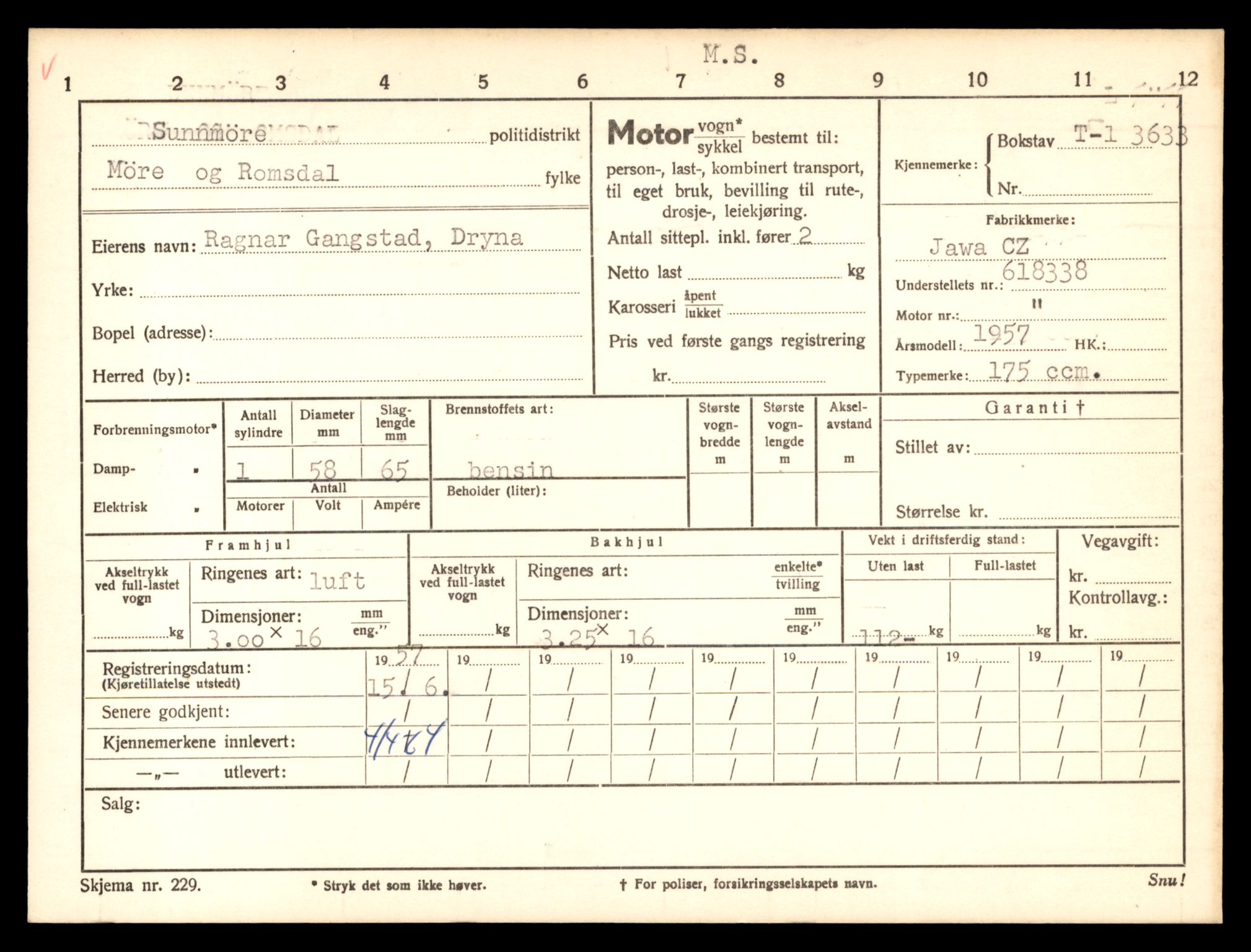 Møre og Romsdal vegkontor - Ålesund trafikkstasjon, AV/SAT-A-4099/F/Fe/L0040: Registreringskort for kjøretøy T 13531 - T 13709, 1927-1998, p. 1773