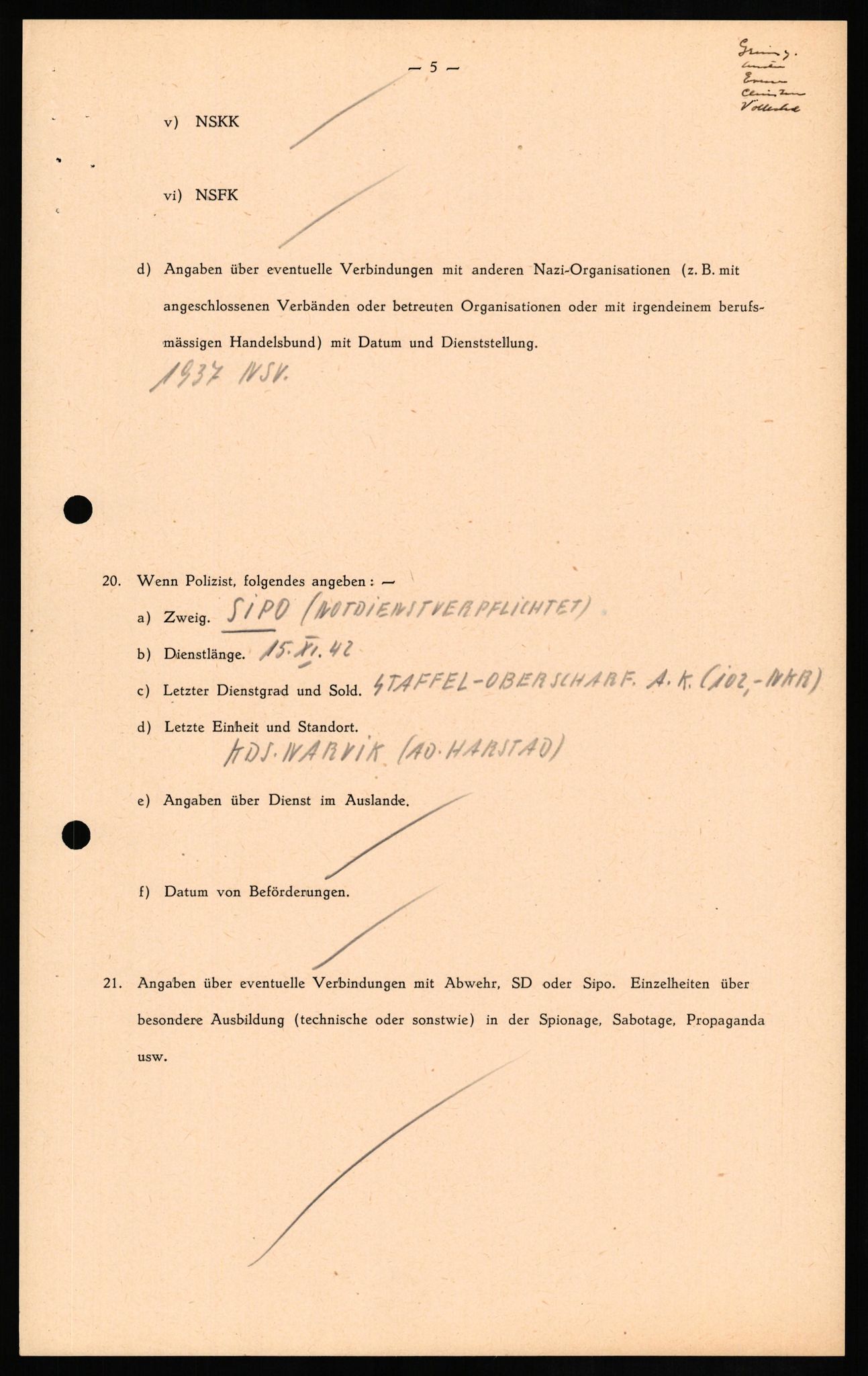 Forsvaret, Forsvarets overkommando II, AV/RA-RAFA-3915/D/Db/L0018: CI Questionaires. Tyske okkupasjonsstyrker i Norge. Tyskere., 1945-1946, p. 114