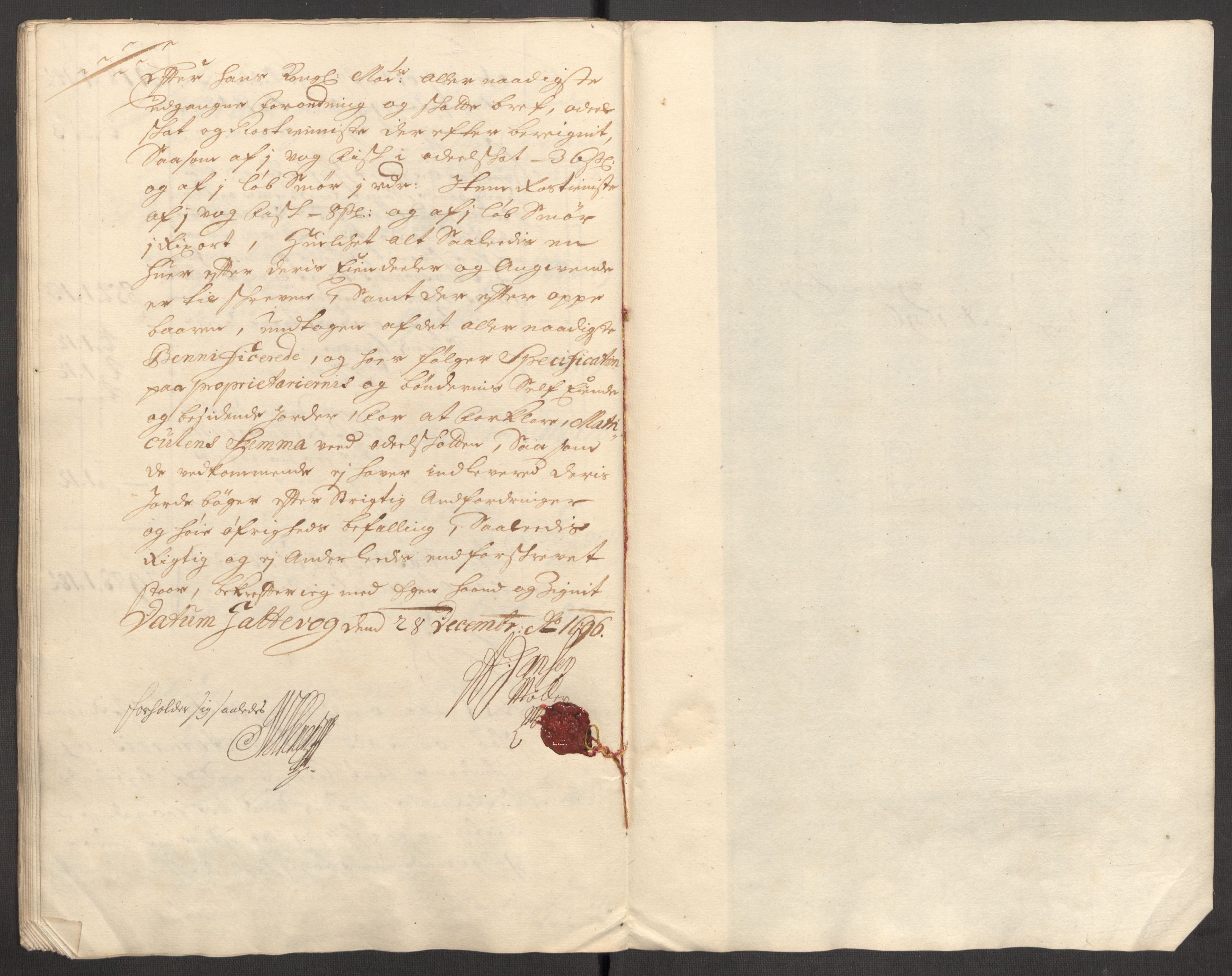 Rentekammeret inntil 1814, Reviderte regnskaper, Fogderegnskap, AV/RA-EA-4092/R54/L3556: Fogderegnskap Sunnmøre, 1696-1698, p. 118