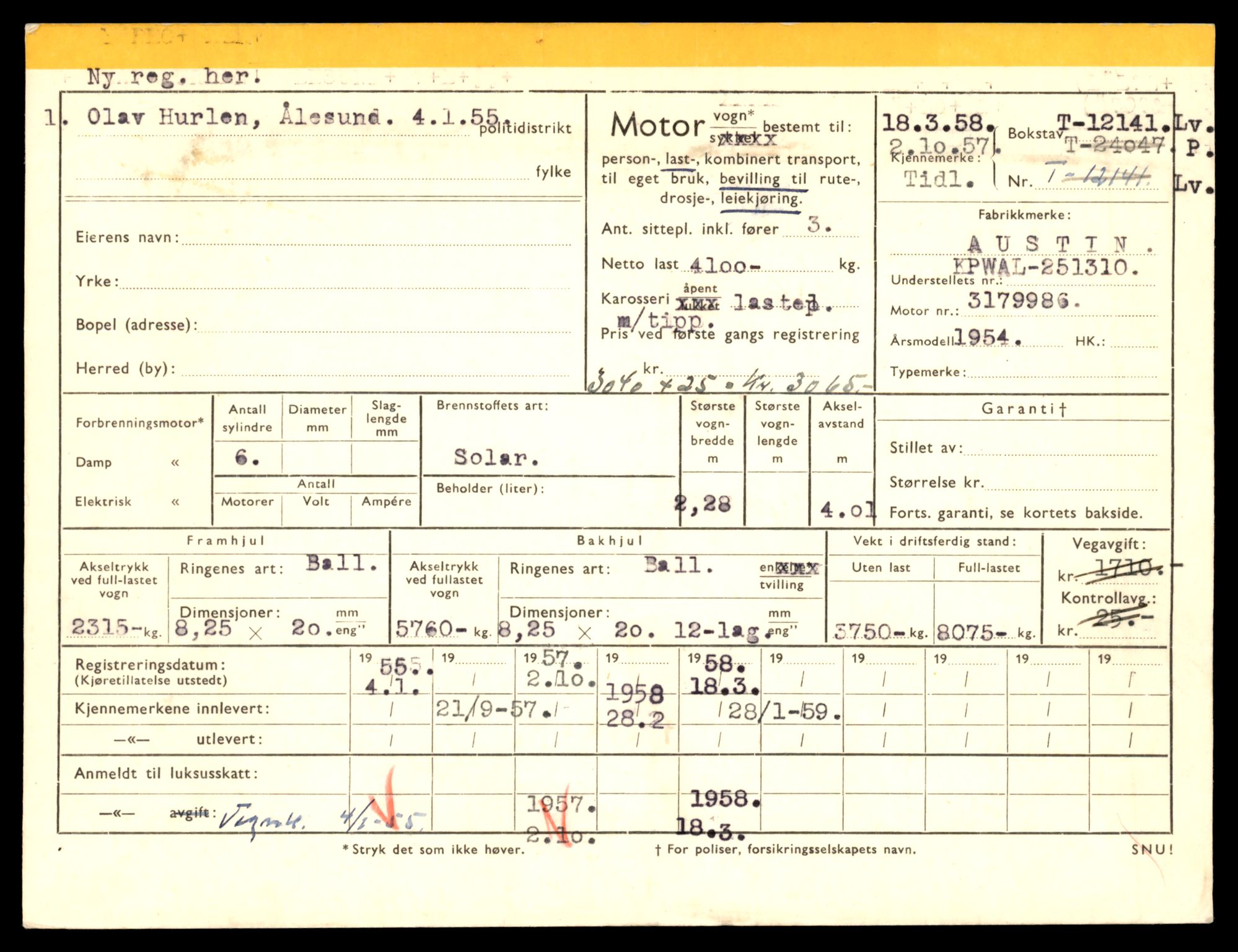 Møre og Romsdal vegkontor - Ålesund trafikkstasjon, AV/SAT-A-4099/F/Fe/L0032: Registreringskort for kjøretøy T 11997 - T 12149, 1927-1998, p. 3709