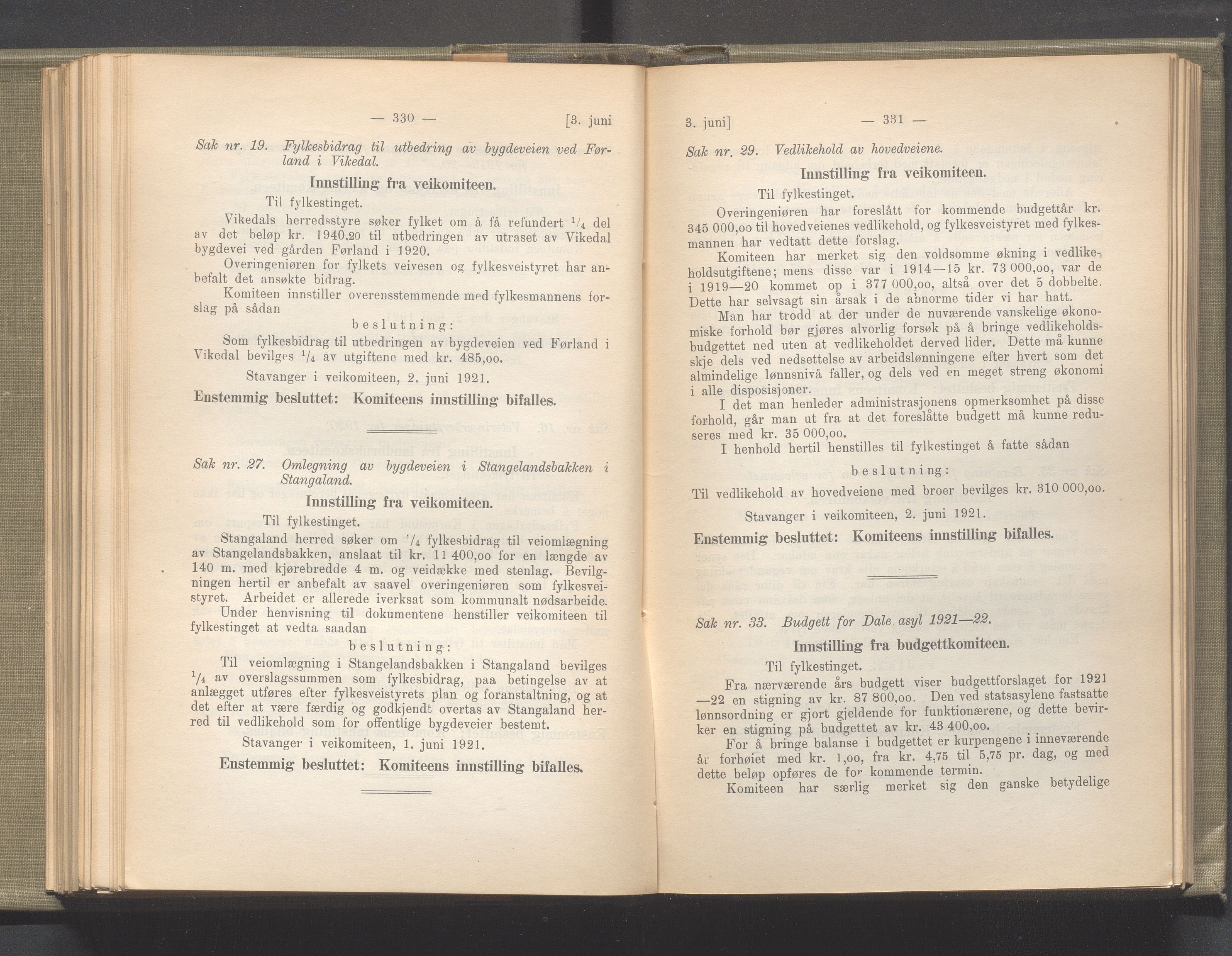 Rogaland fylkeskommune - Fylkesrådmannen , IKAR/A-900/A/Aa/Aaa/L0040: Møtebok , 1921, p. 330-331