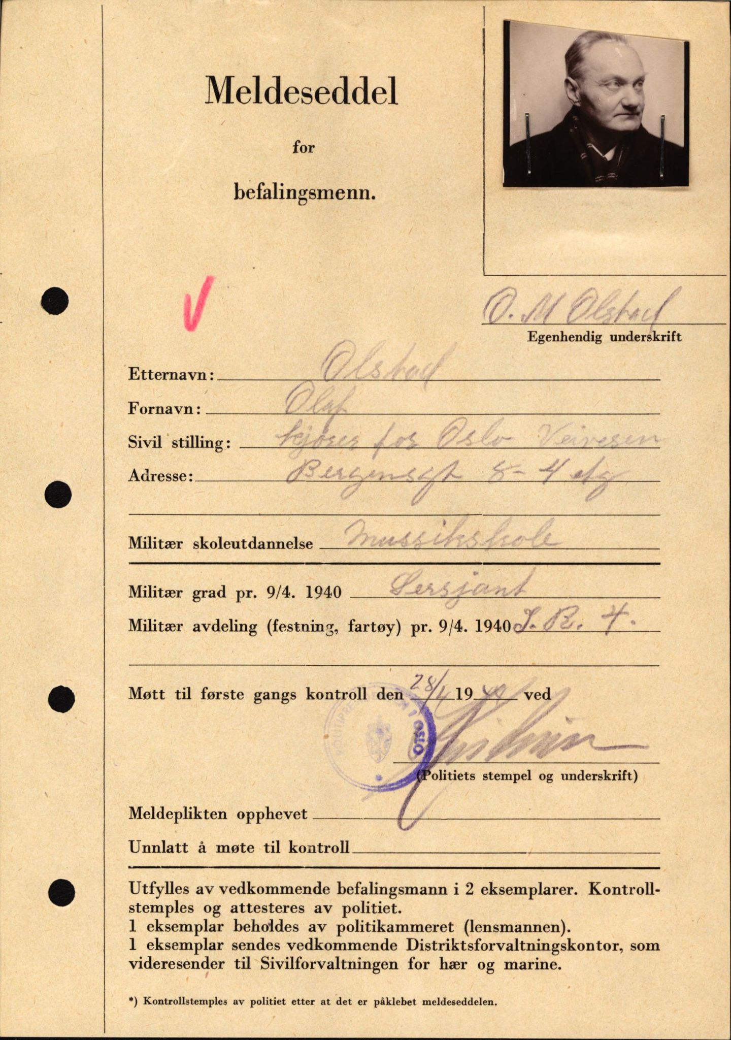 Forsvaret, Forsvarets krigshistoriske avdeling, AV/RA-RAFA-2017/Y/Yf/L0209: II-C-11-2121  -  Okkupasjonstiden.  Meldesedler for befal med foto og oppl. om militær grad 9. apr. 1940., 1944-1945, p. 459