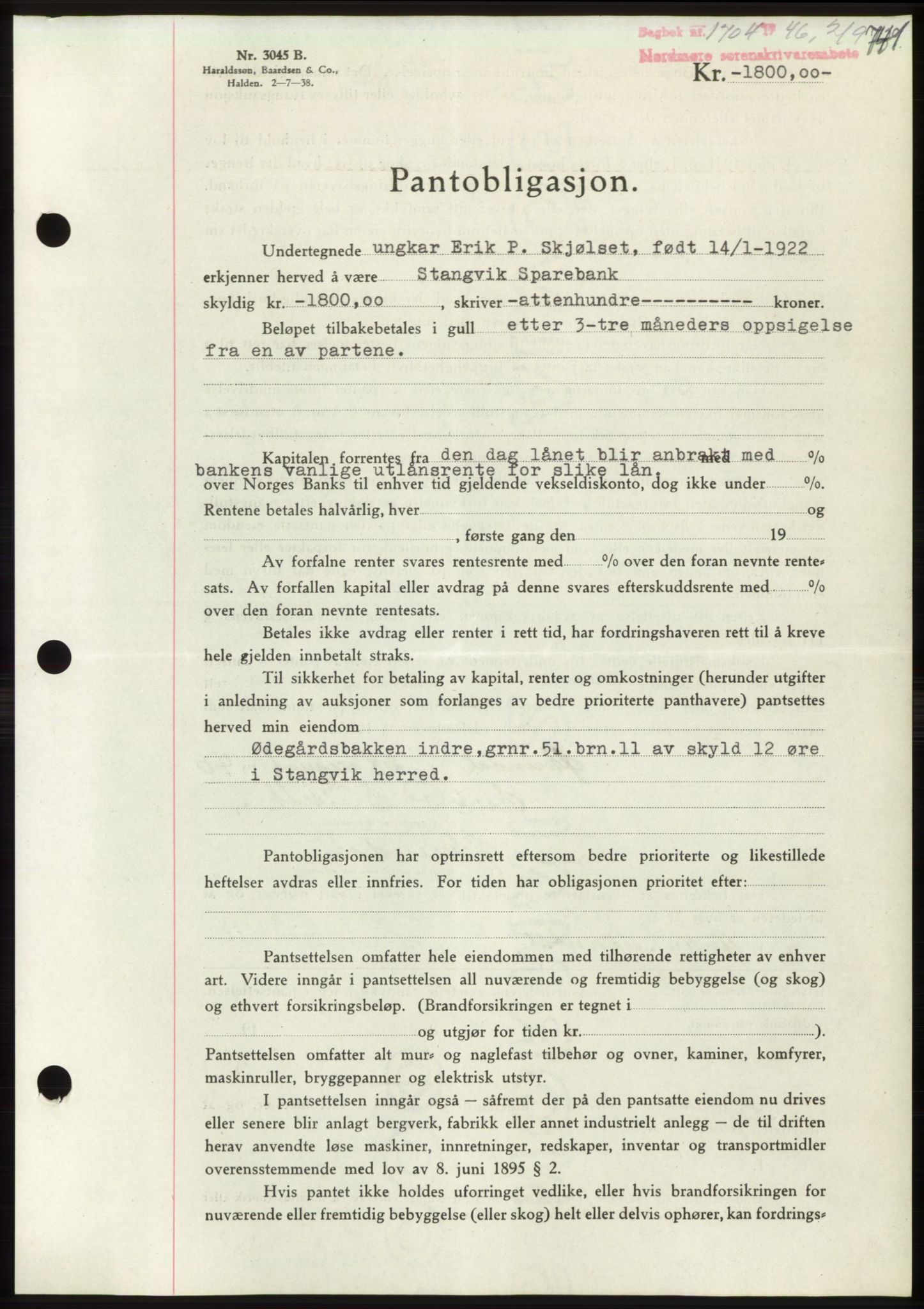 Nordmøre sorenskriveri, AV/SAT-A-4132/1/2/2Ca: Mortgage book no. B94, 1946-1946, Diary no: : 1704/1946