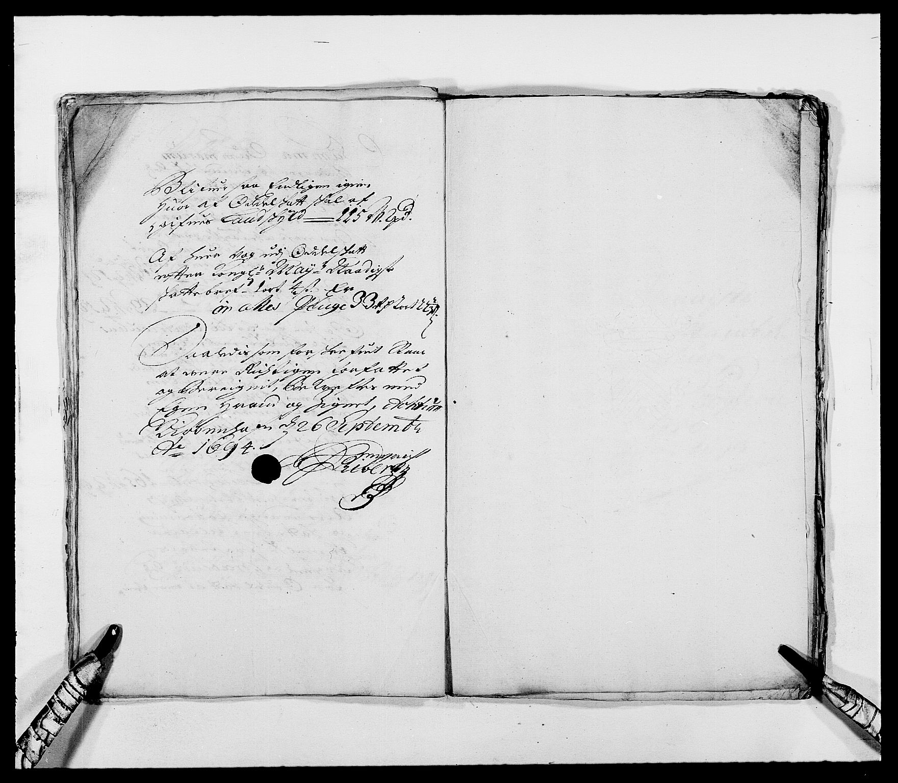 Rentekammeret inntil 1814, Reviderte regnskaper, Fogderegnskap, AV/RA-EA-4092/R68/L4751: Fogderegnskap Senja og Troms, 1690-1693, p. 305