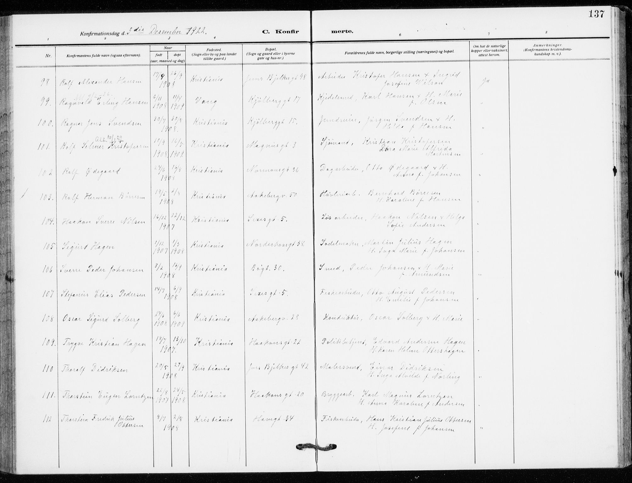 Kampen prestekontor Kirkebøker, AV/SAO-A-10853/F/Fa/L0013: Parish register (official) no. I 13, 1917-1922, p. 137