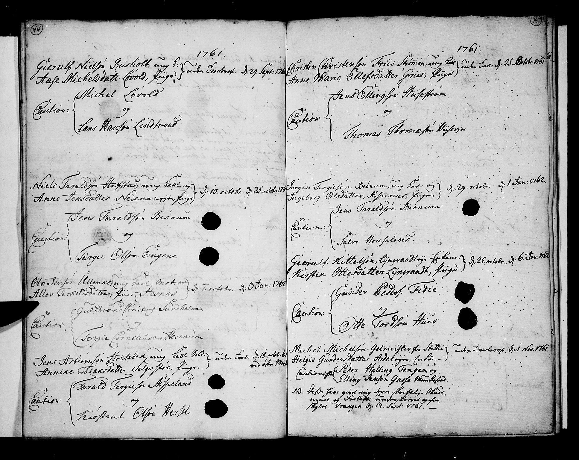 Øyestad sokneprestkontor, AV/SAK-1111-0049/F/Fa/L0007: Parish register (official) no. A 7, 1758-1767, p. 44-45