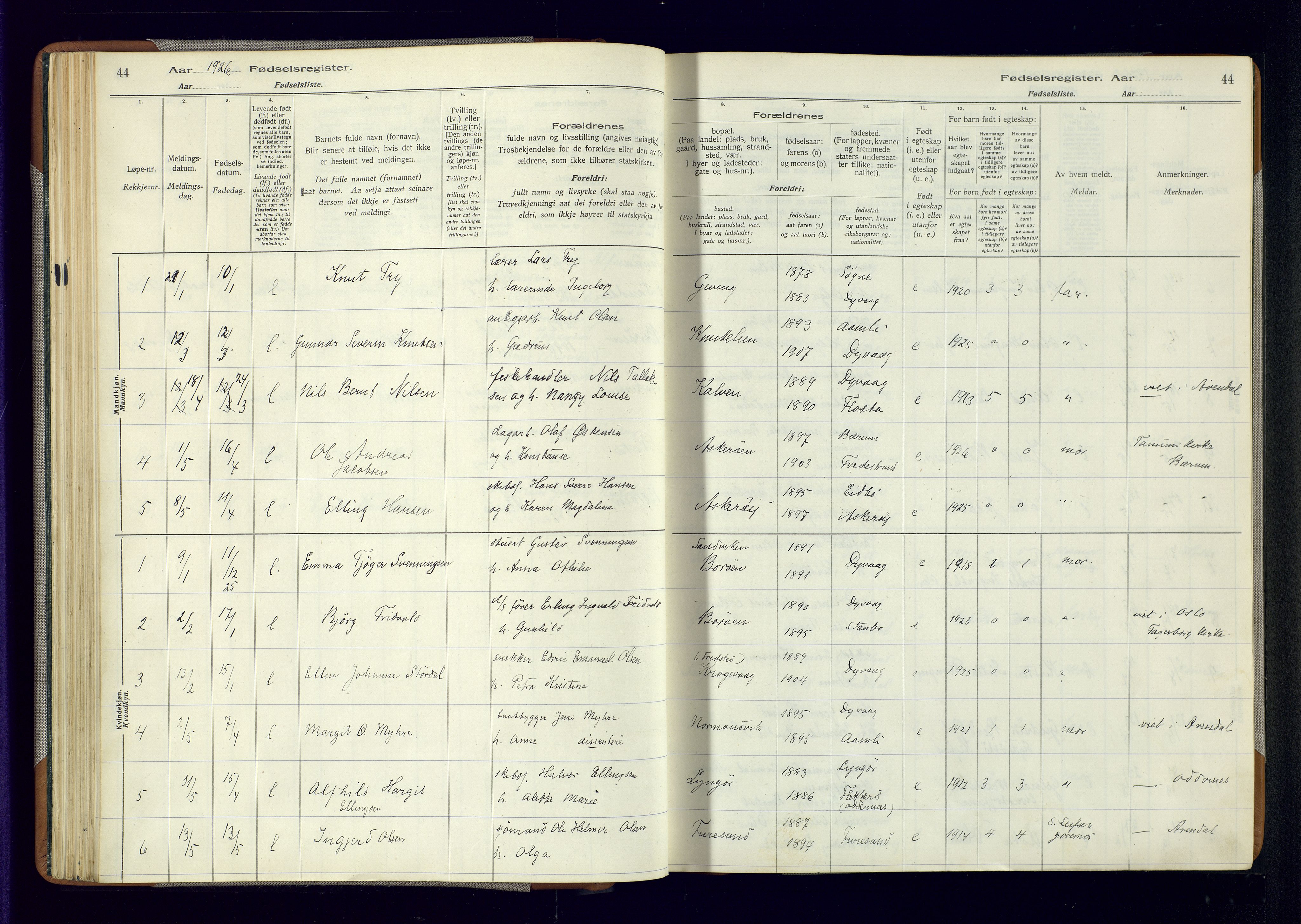 Dypvåg sokneprestkontor, AV/SAK-1111-0007/J/Ja/L0001: Birth register no. II.4.3, 1916-1975, p. 44