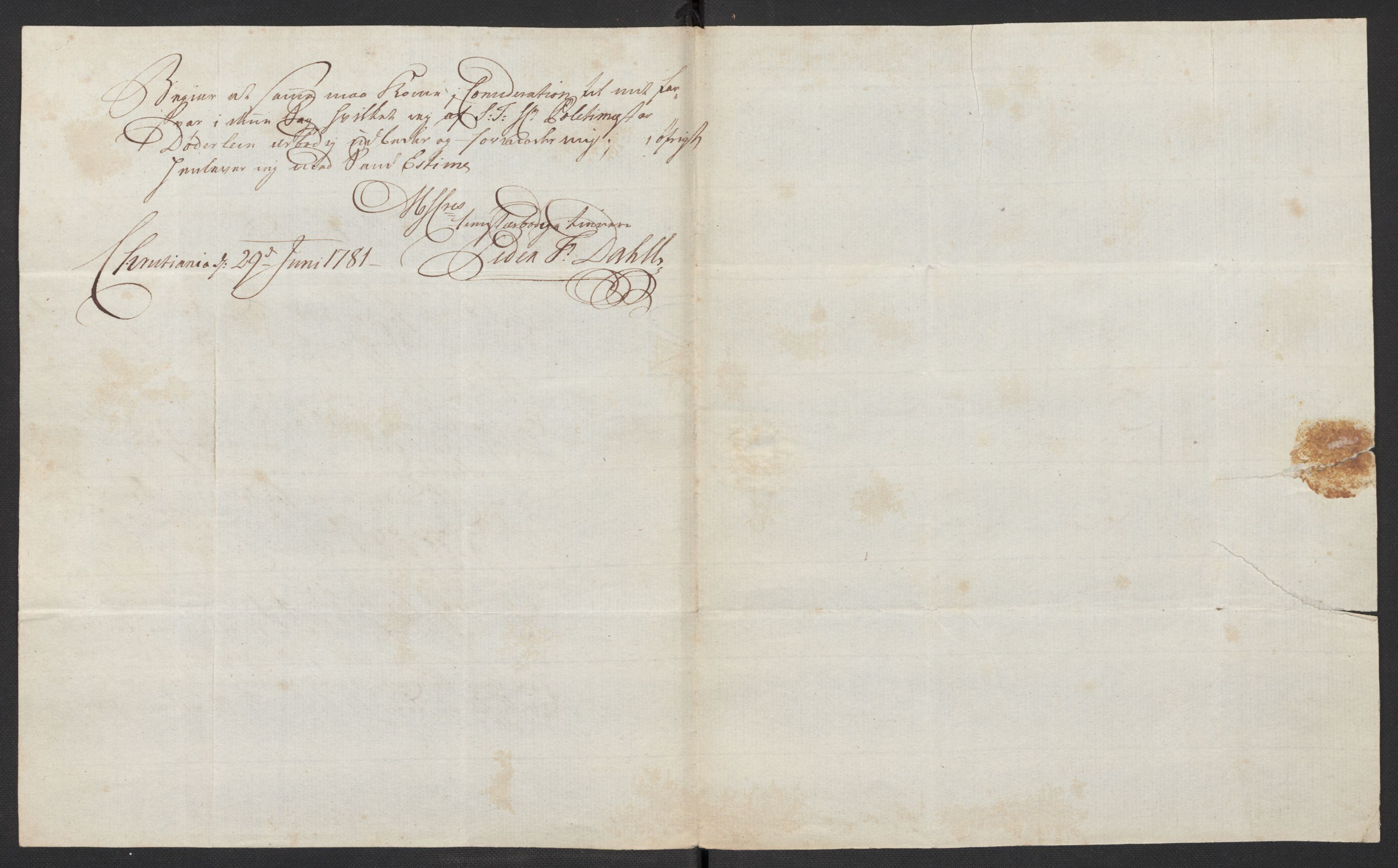 Oslo politidistrikt, AV/SAO-A-10085/D/Da/L0003: Innkomne brev, pro memoria m.v., 1781, p. 239