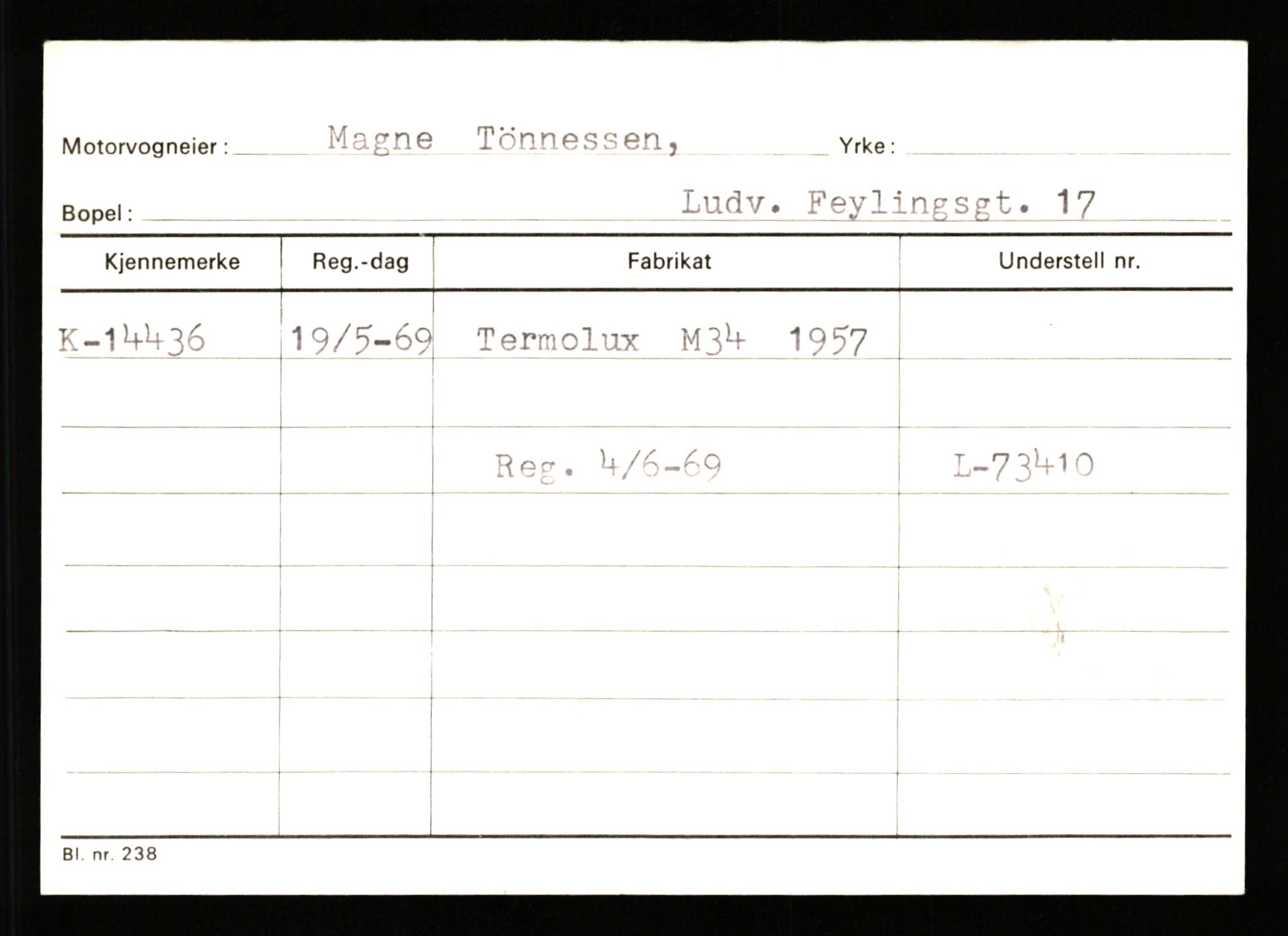 Stavanger trafikkstasjon, AV/SAST-A-101942/0/G/L0003: Registreringsnummer: 10466 - 15496, 1930-1971, p. 2659