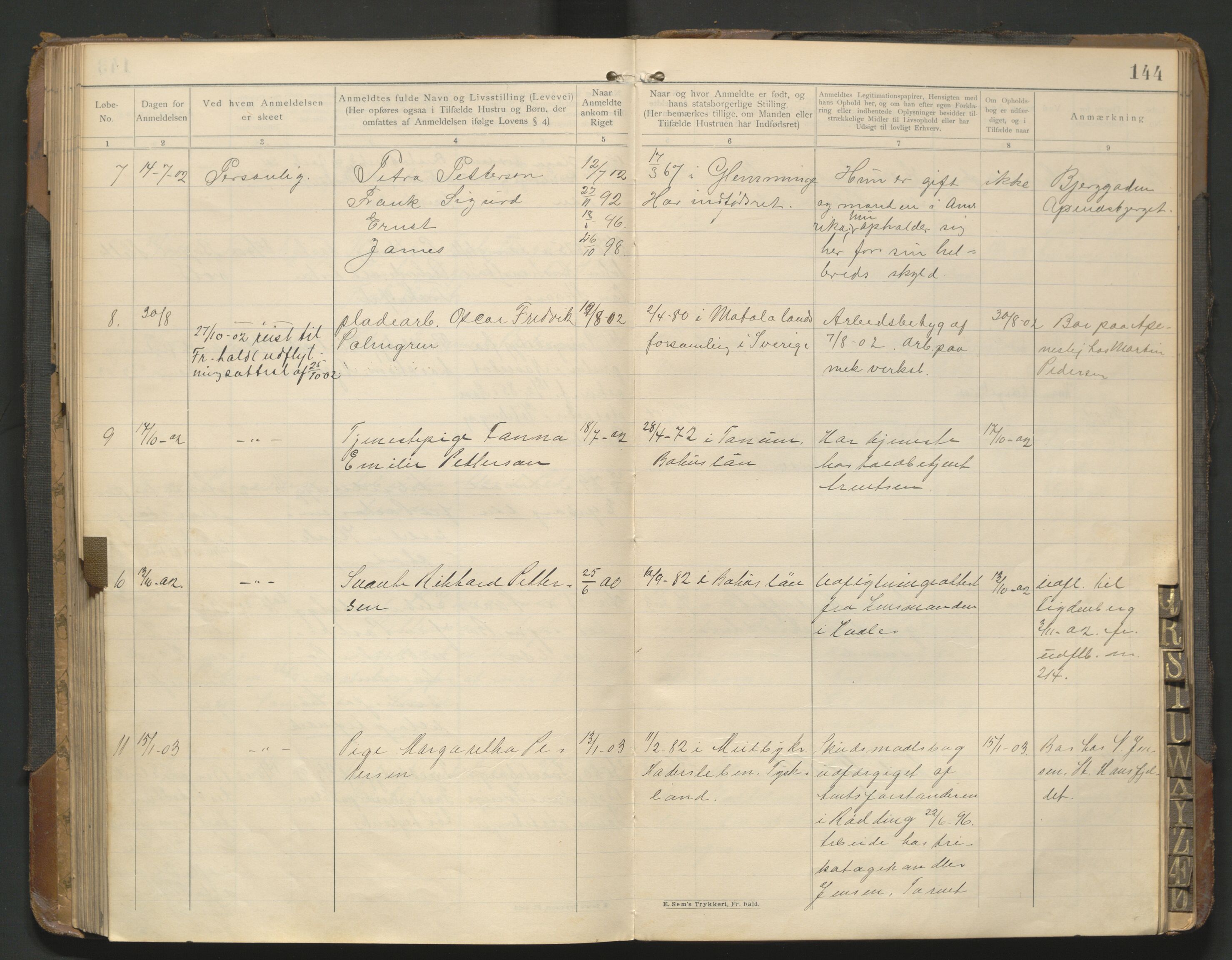 Fredrikstad politikammer, AV/SAO-A-10055/H/Hb/Hba/L0001: Protokoll over fremmede statsborgere, 1901-1916, p. 143b-144a