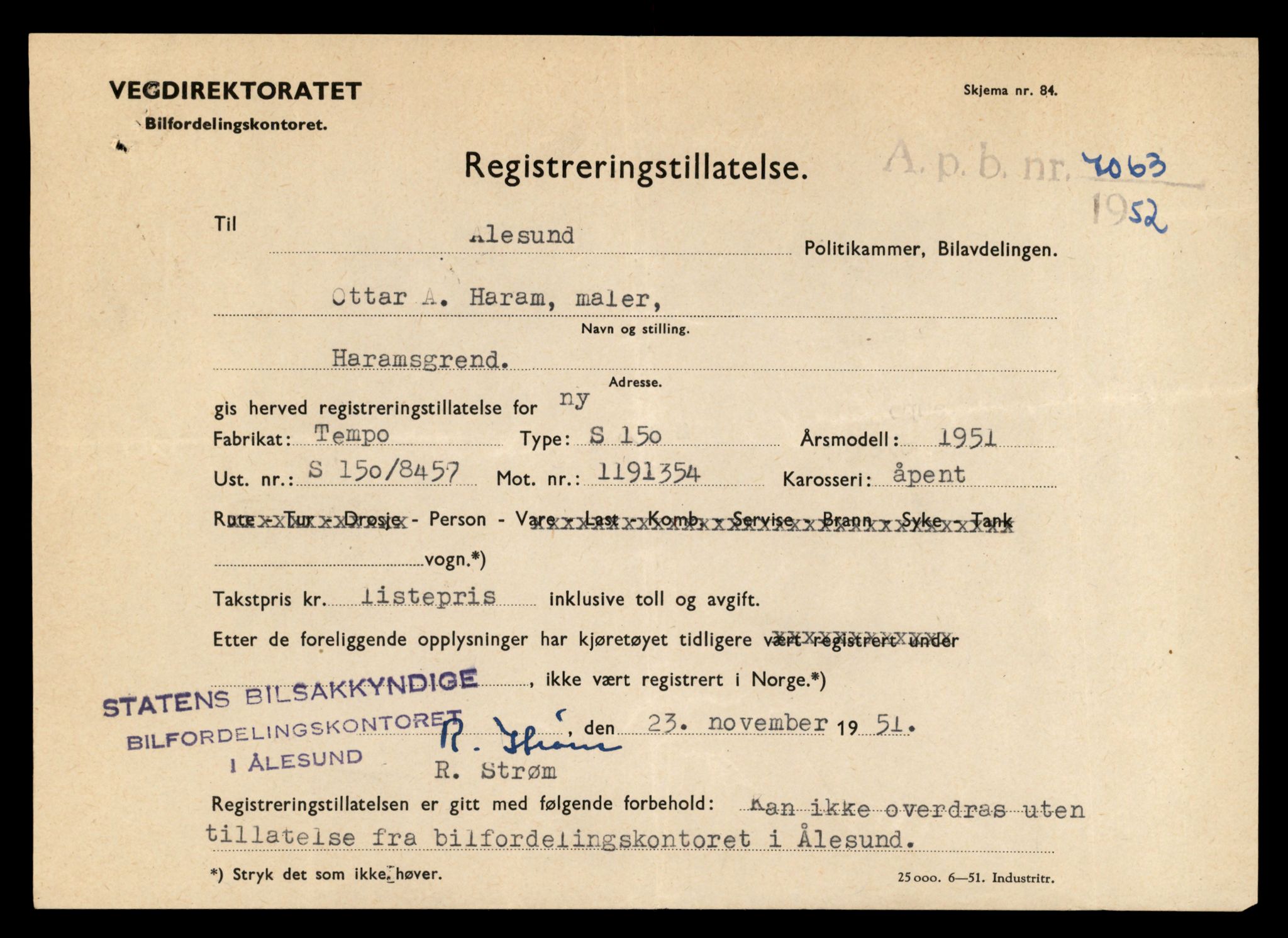 Møre og Romsdal vegkontor - Ålesund trafikkstasjon, AV/SAT-A-4099/F/Fe/L0031: Registreringskort for kjøretøy T 11800 - T 11996, 1927-1998, p. 741