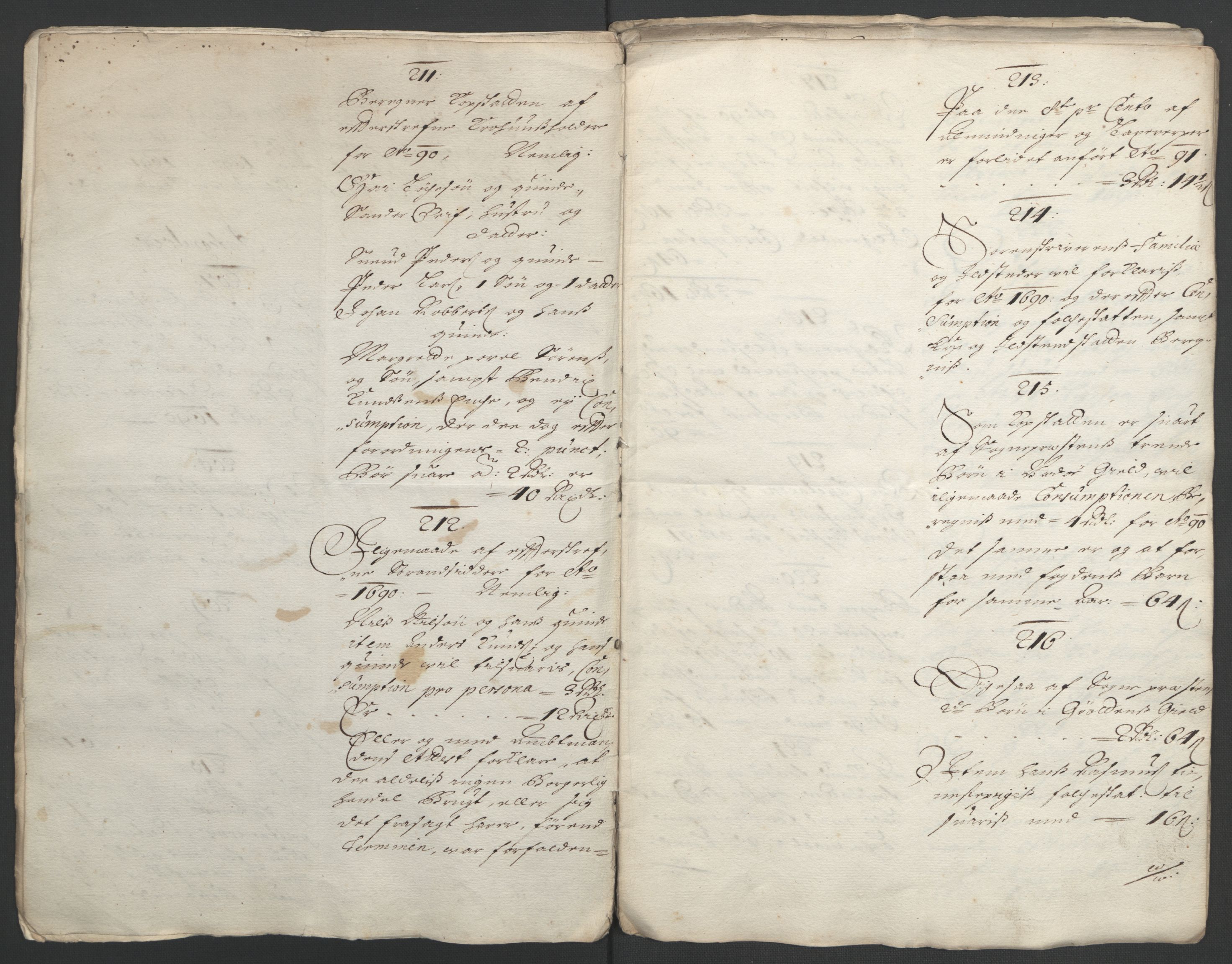 Rentekammeret inntil 1814, Reviderte regnskaper, Fogderegnskap, AV/RA-EA-4092/R55/L3650: Fogderegnskap Romsdal, 1692, p. 227