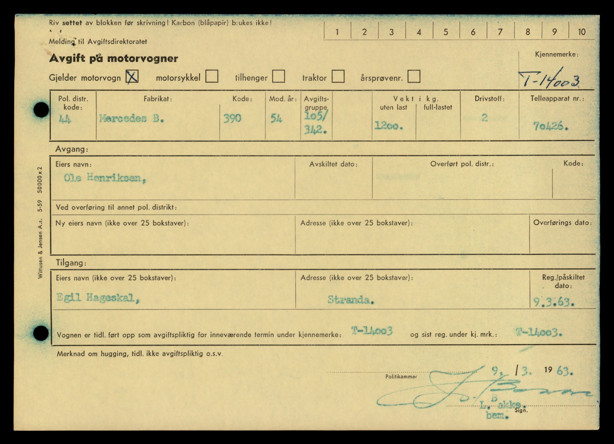 Møre og Romsdal vegkontor - Ålesund trafikkstasjon, AV/SAT-A-4099/F/Fe/L0042: Registreringskort for kjøretøy T 13906 - T 14079, 1927-1998, p. 1309