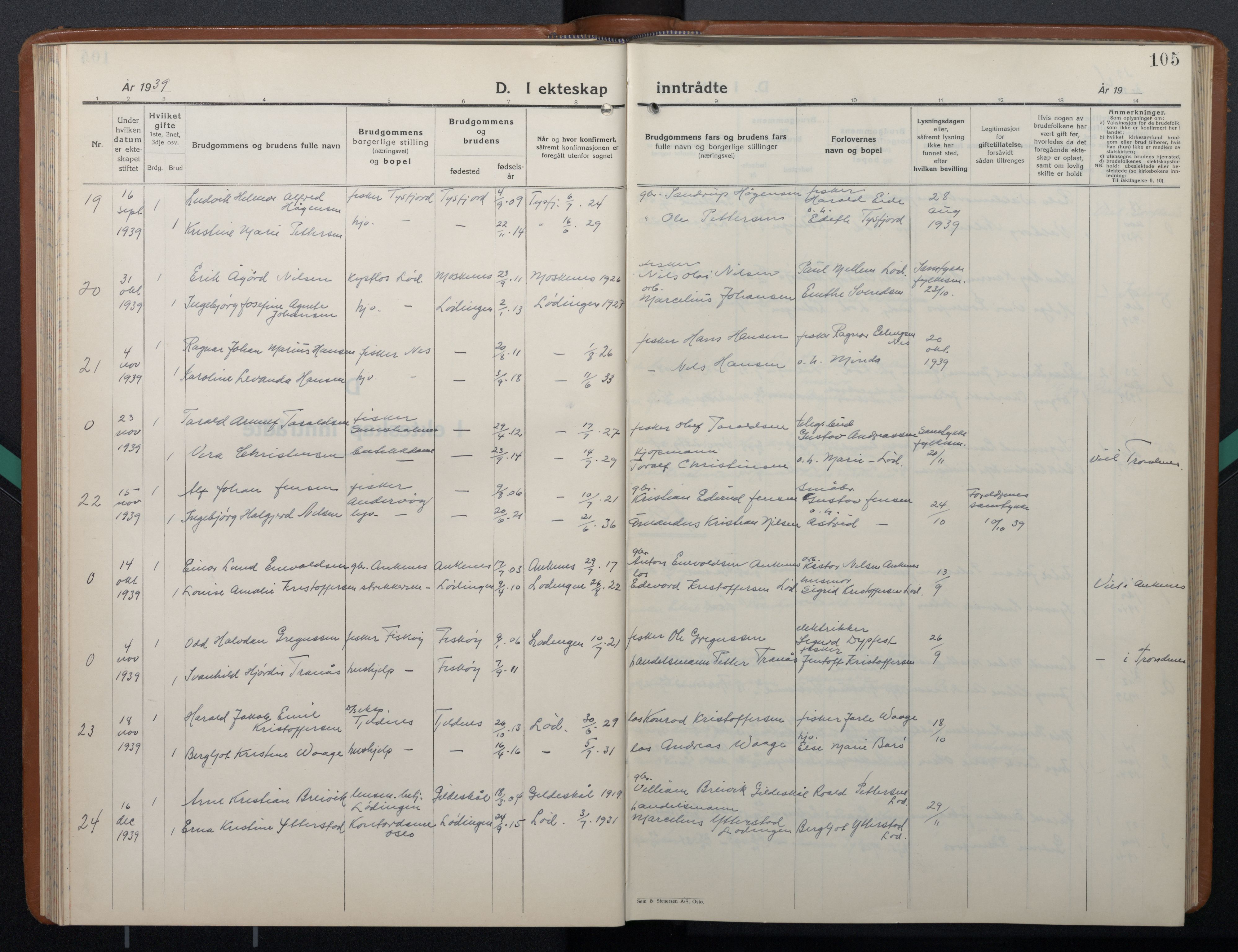 Ministerialprotokoller, klokkerbøker og fødselsregistre - Nordland, AV/SAT-A-1459/872/L1051: Parish register (copy) no. 872C07, 1939-1947, p. 105