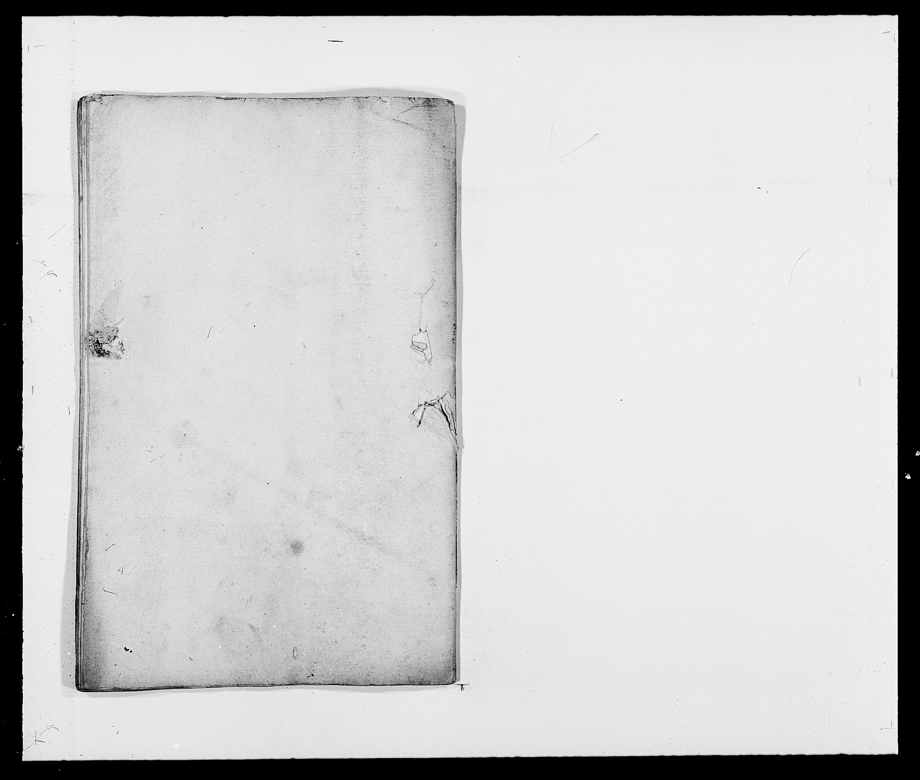 Rentekammeret inntil 1814, Reviderte regnskaper, Fogderegnskap, AV/RA-EA-4092/R18/L1285: Fogderegnskap Hadeland, Toten og Valdres, 1686, p. 260