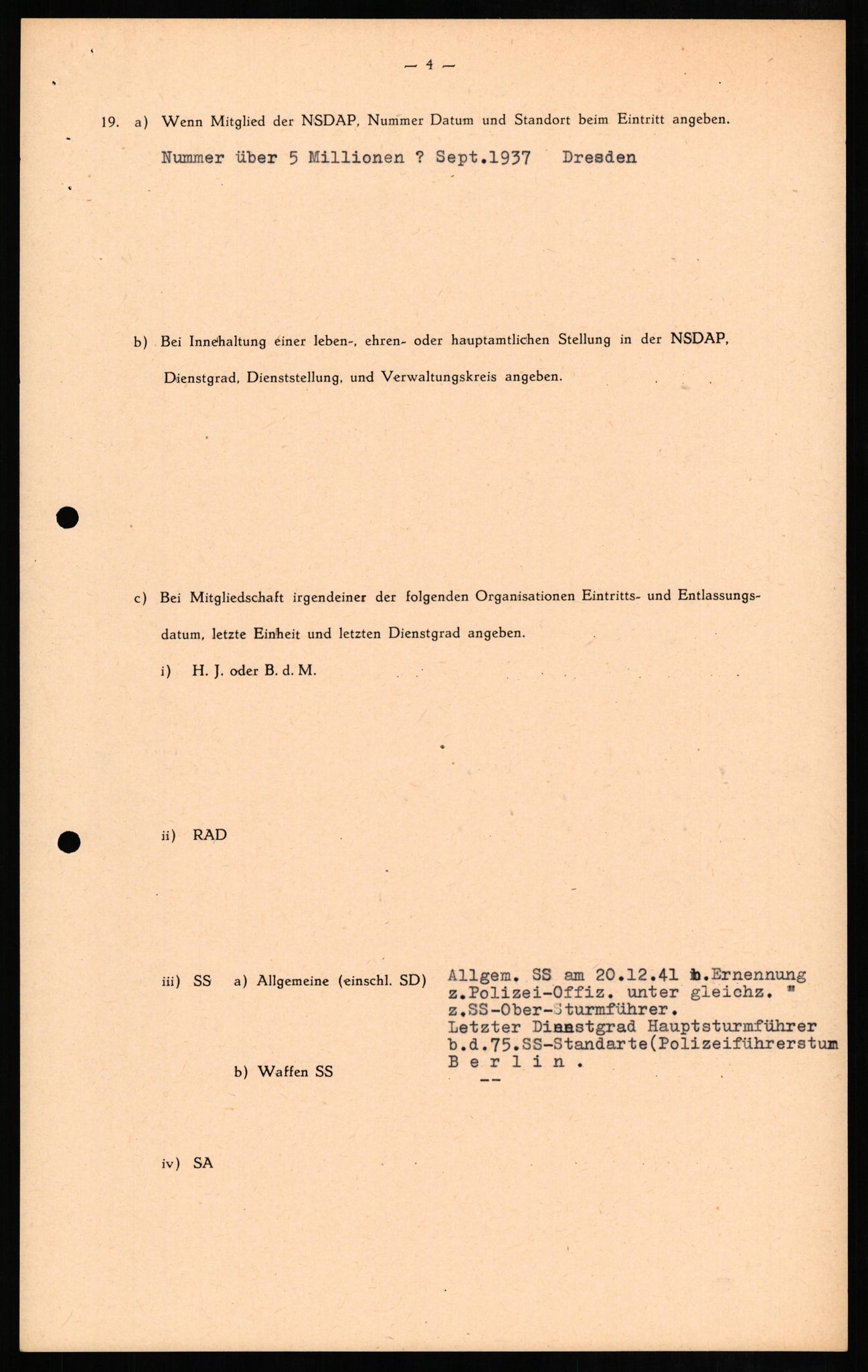 Forsvaret, Forsvarets overkommando II, AV/RA-RAFA-3915/D/Db/L0011: CI Questionaires. Tyske okkupasjonsstyrker i Norge. Tyskere., 1945-1946, p. 100