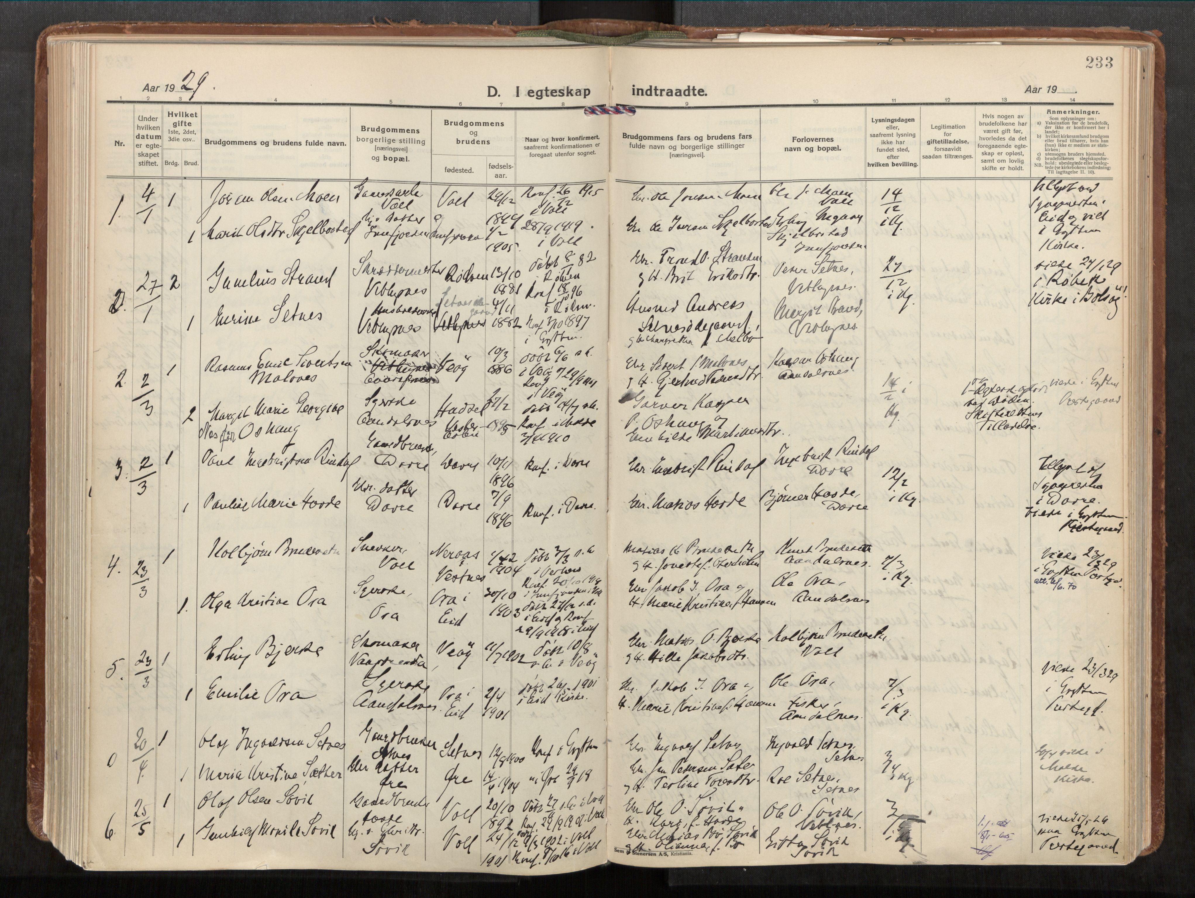 Ministerialprotokoller, klokkerbøker og fødselsregistre - Møre og Romsdal, AV/SAT-A-1454/544/L0587: Parish register (official) no. 544A11, 1924-1954, p. 233