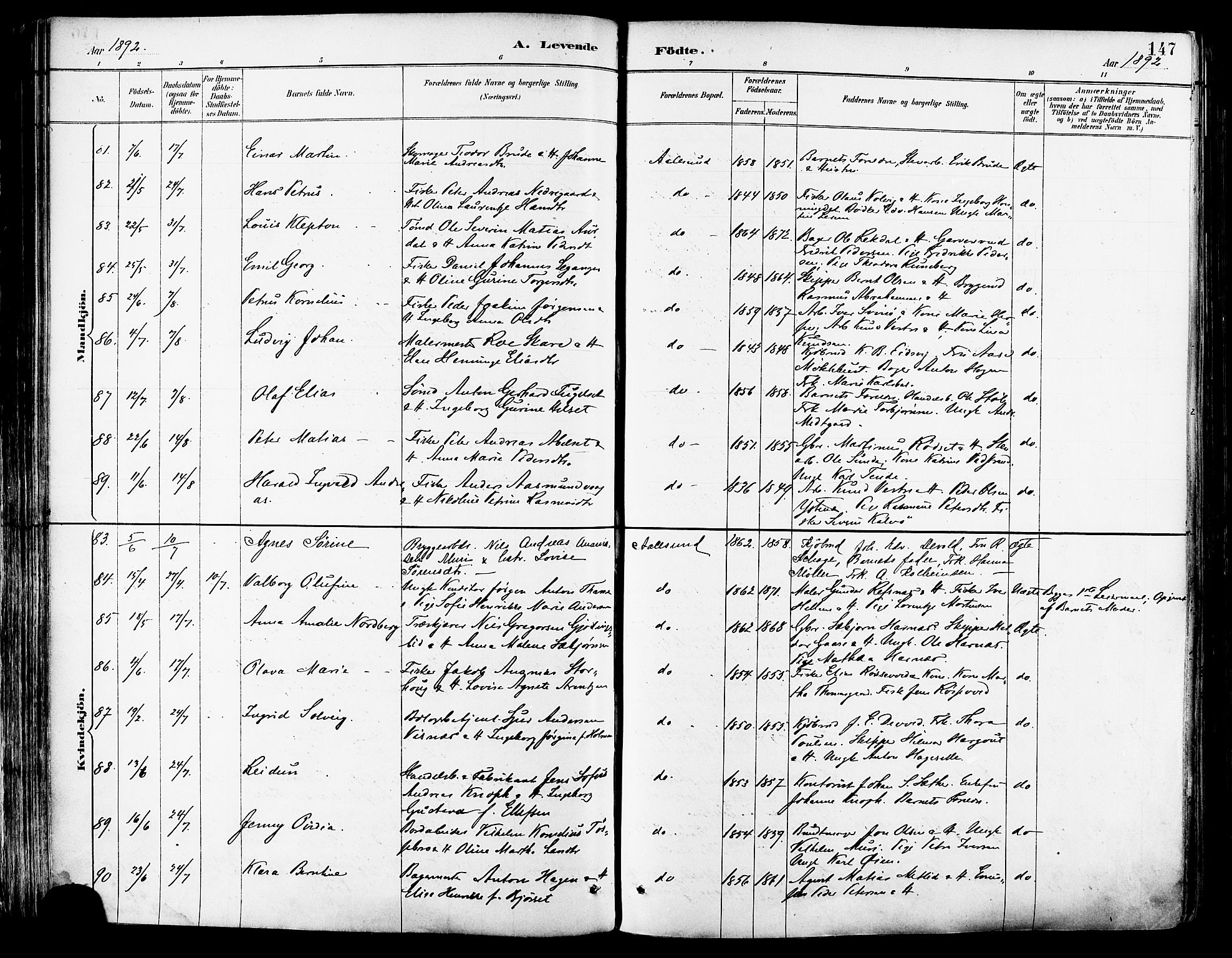 Ministerialprotokoller, klokkerbøker og fødselsregistre - Møre og Romsdal, SAT/A-1454/529/L0455: Parish register (official) no. 529A05, 1885-1893, p. 147