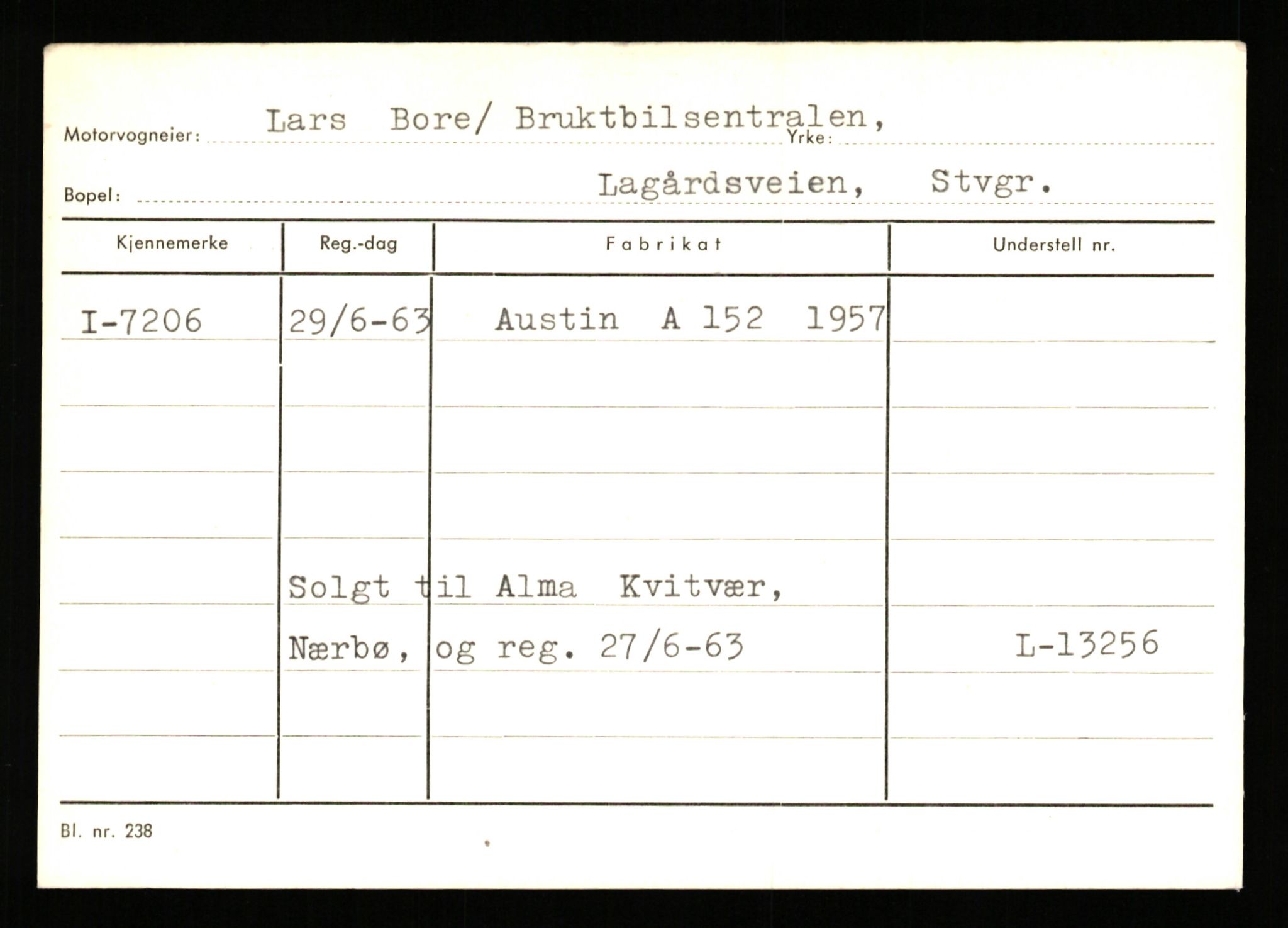 Stavanger trafikkstasjon, SAST/A-101942/0/G/L0002: Registreringsnummer: 5791 - 10405, 1930-1971, p. 687