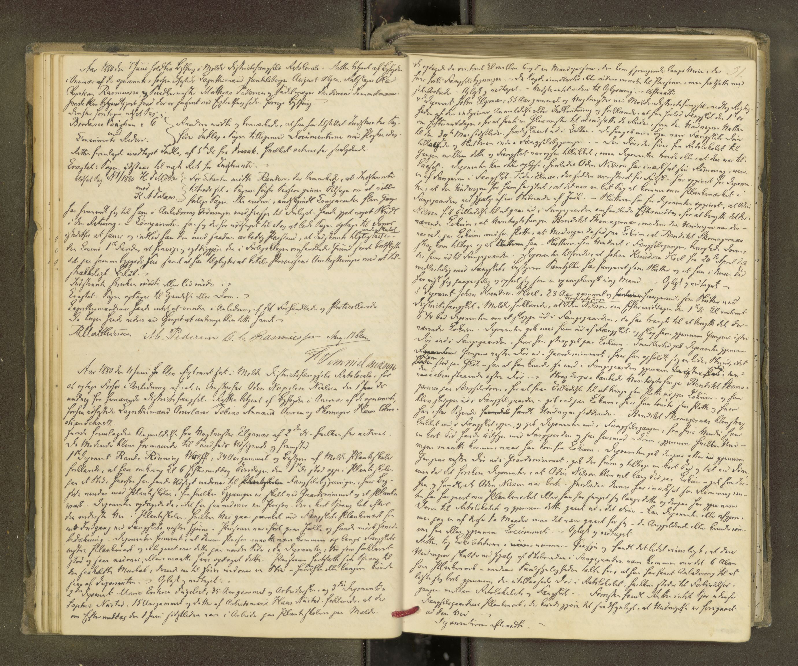 Molde byfogd, AV/SAT-A-0025/1/1A/L0012: Justisprotokoll, 1879-1890, p. 30b-31a