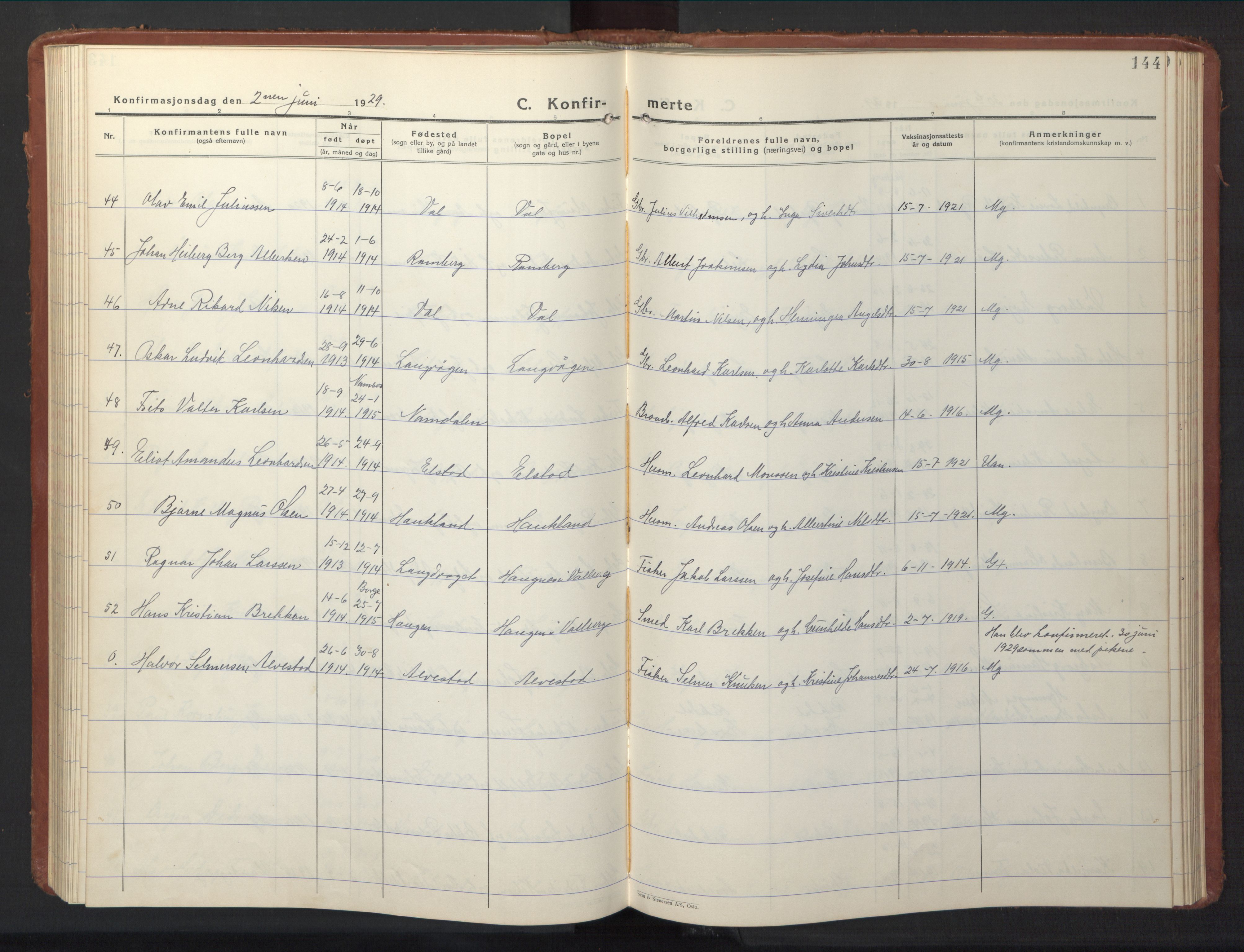 Ministerialprotokoller, klokkerbøker og fødselsregistre - Nordland, AV/SAT-A-1459/880/L1143: Parish register (copy) no. 880C05, 1929-1951, p. 144