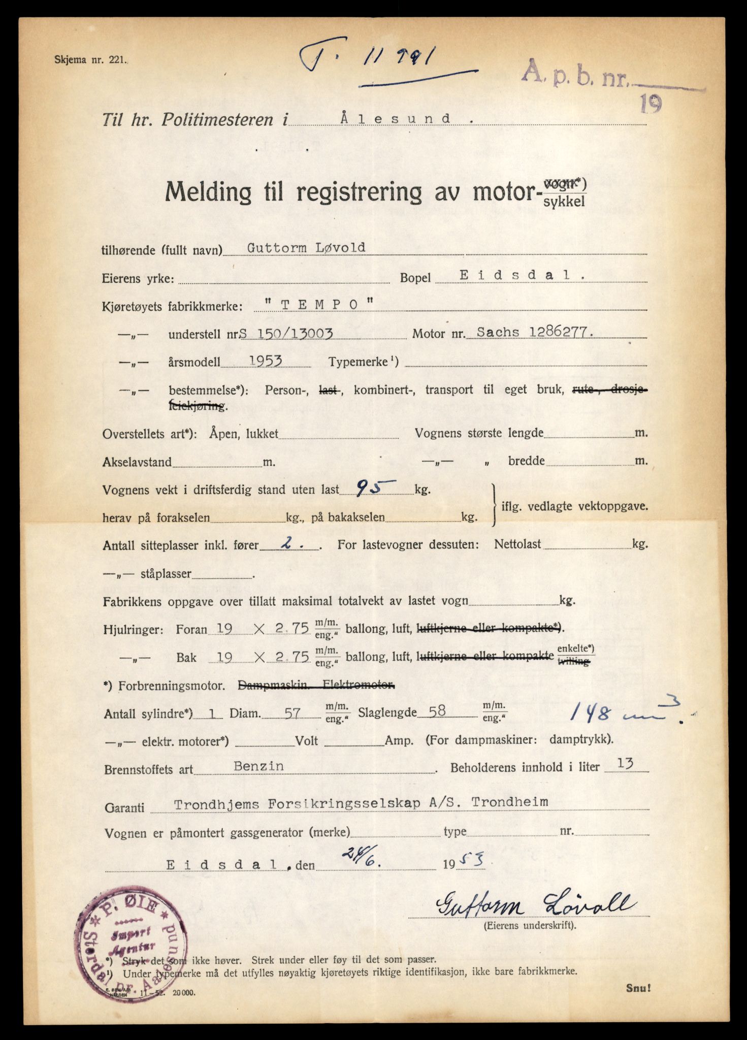 Møre og Romsdal vegkontor - Ålesund trafikkstasjon, AV/SAT-A-4099/F/Fe/L0031: Registreringskort for kjøretøy T 11800 - T 11996, 1927-1998, p. 3282