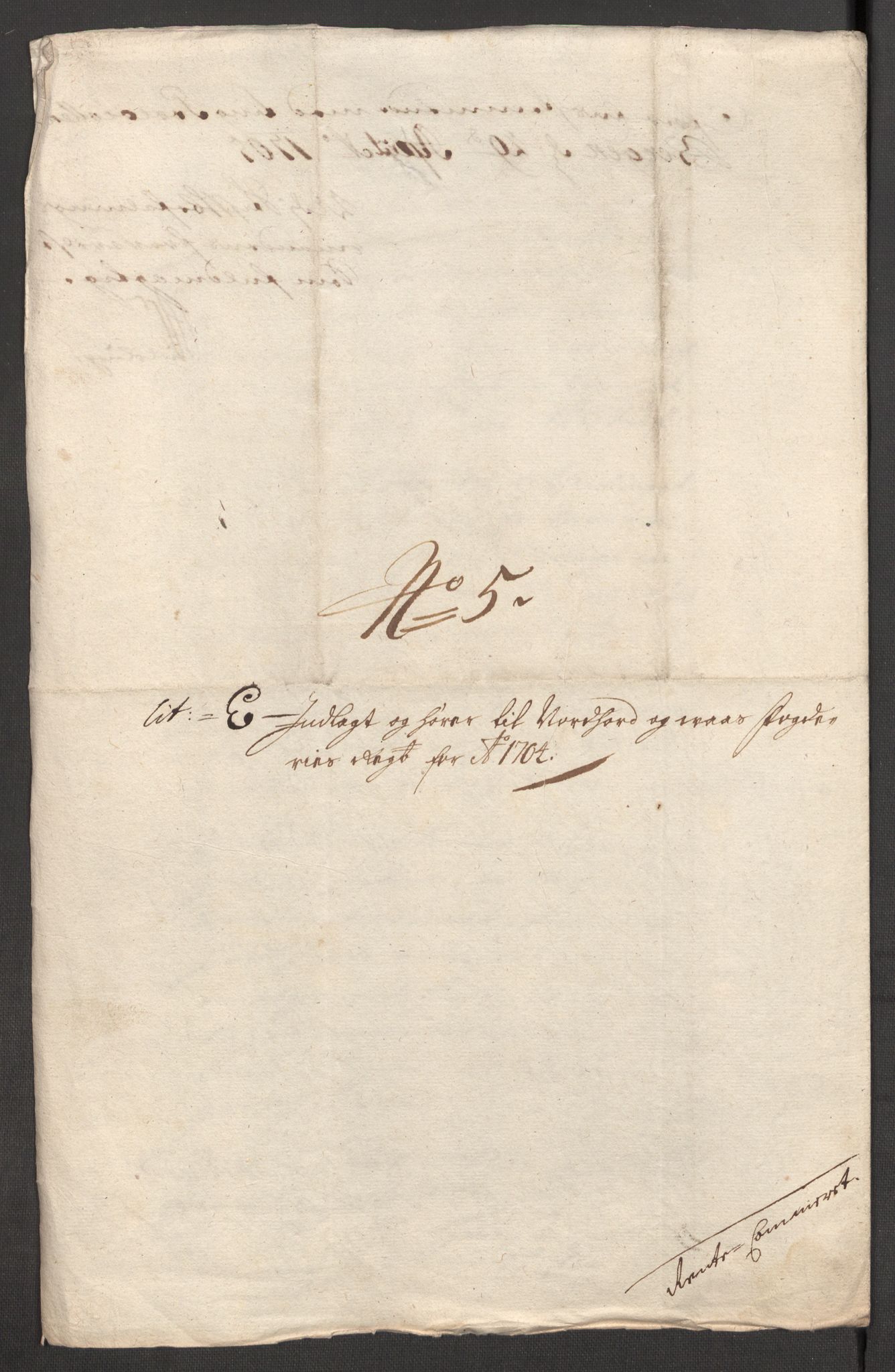 Rentekammeret inntil 1814, Reviderte regnskaper, Fogderegnskap, AV/RA-EA-4092/R51/L3187: Fogderegnskap Nordhordland og Voss, 1704-1705, p. 145