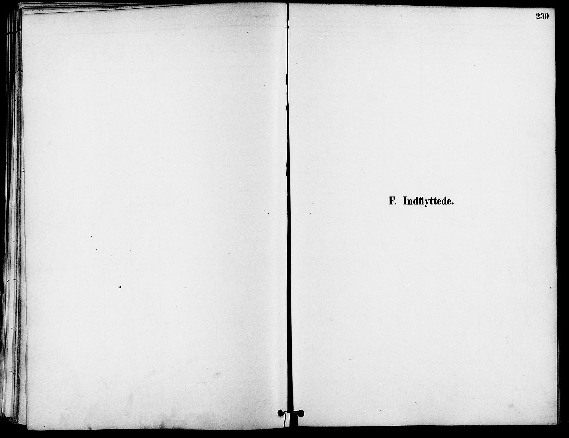 Gamle Aker prestekontor Kirkebøker, SAO/A-10617a/F/L0007: Parish register (official) no. 7, 1882-1890, p. 239